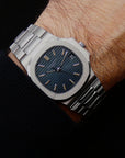 SOLD Patek Philippe Nautilus 3800 Minty / black date wheel / early series