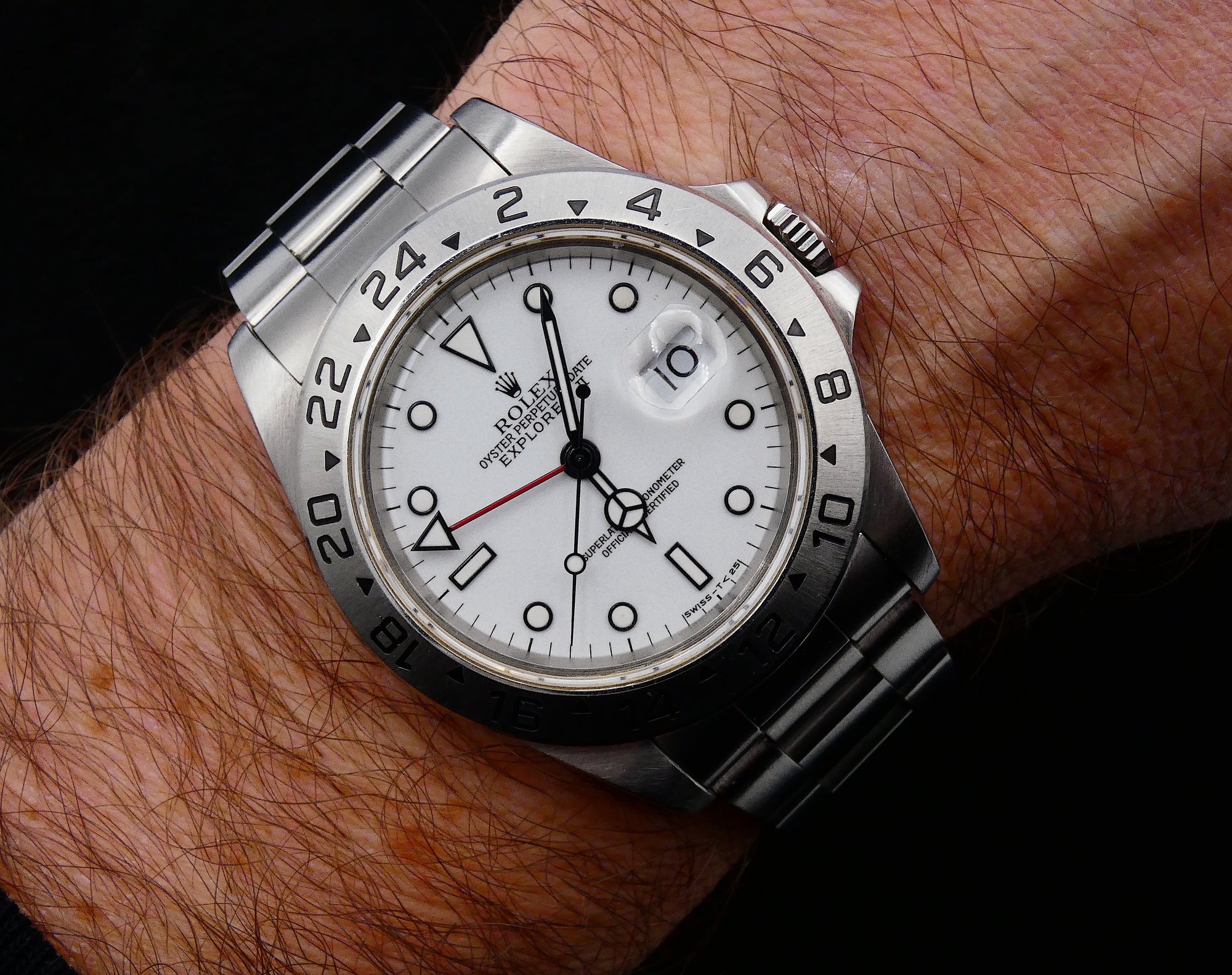Rolex Explorer II Certified with papers / bracelet upgrade / 16570