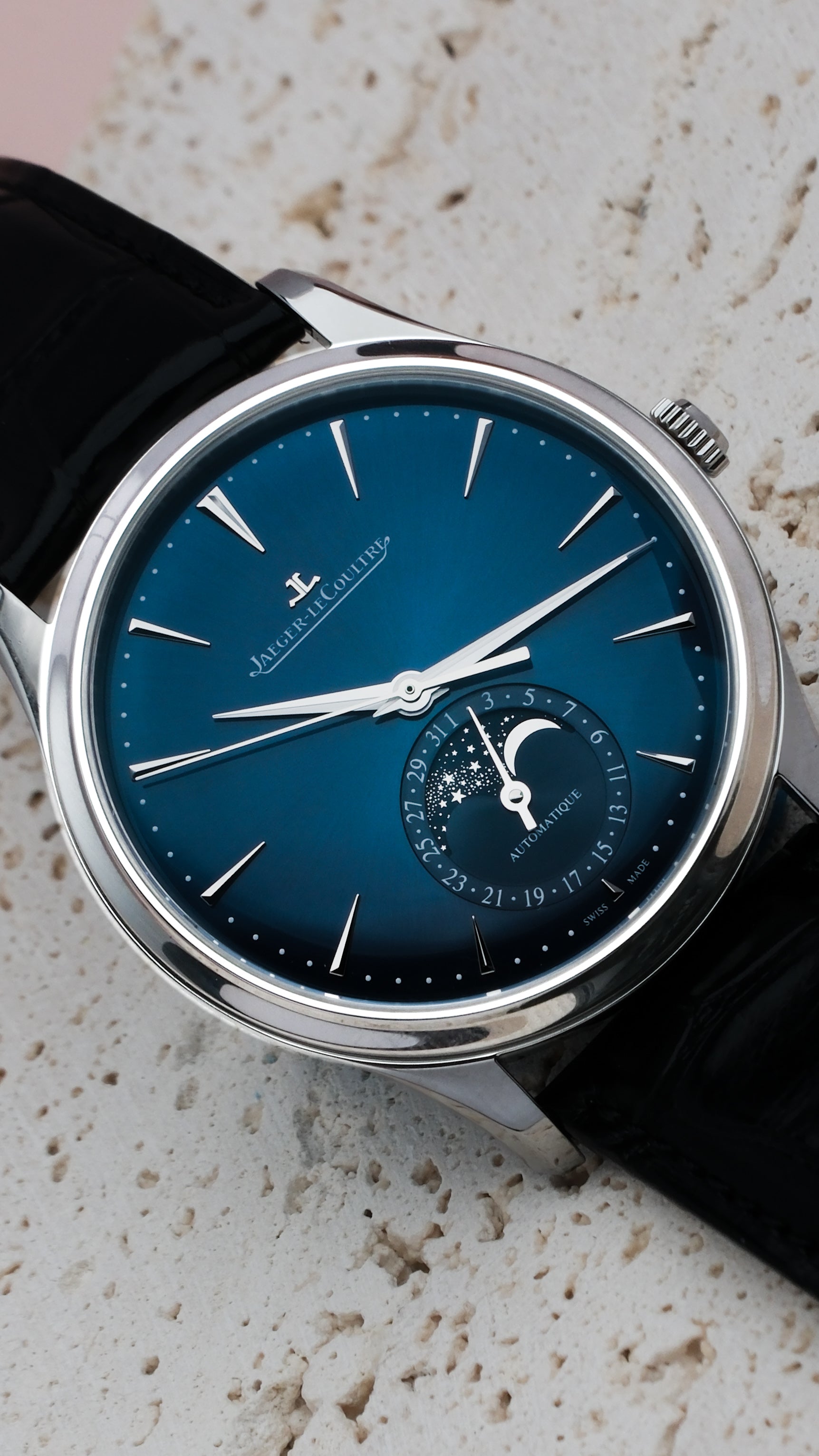 SOLD Jaeger-LeCoultre Ultra Thin Moon Automatic 39mm Master NEW 2024 – EON  Watches