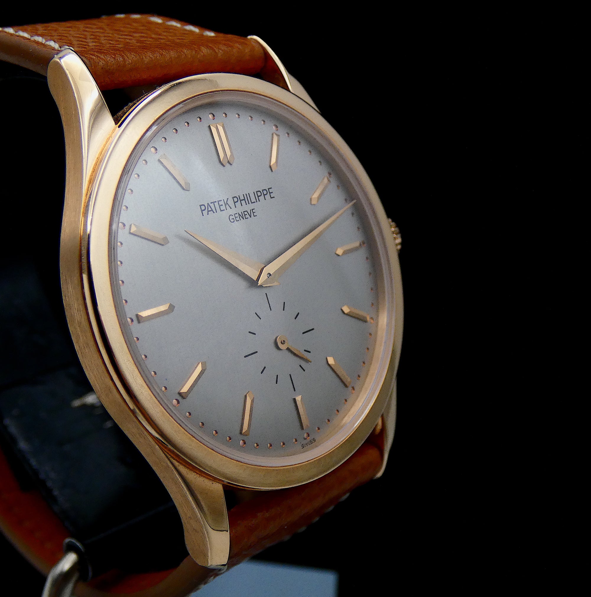 SOLD Patek Philippe Calatrava Certified Grey linen 5196R