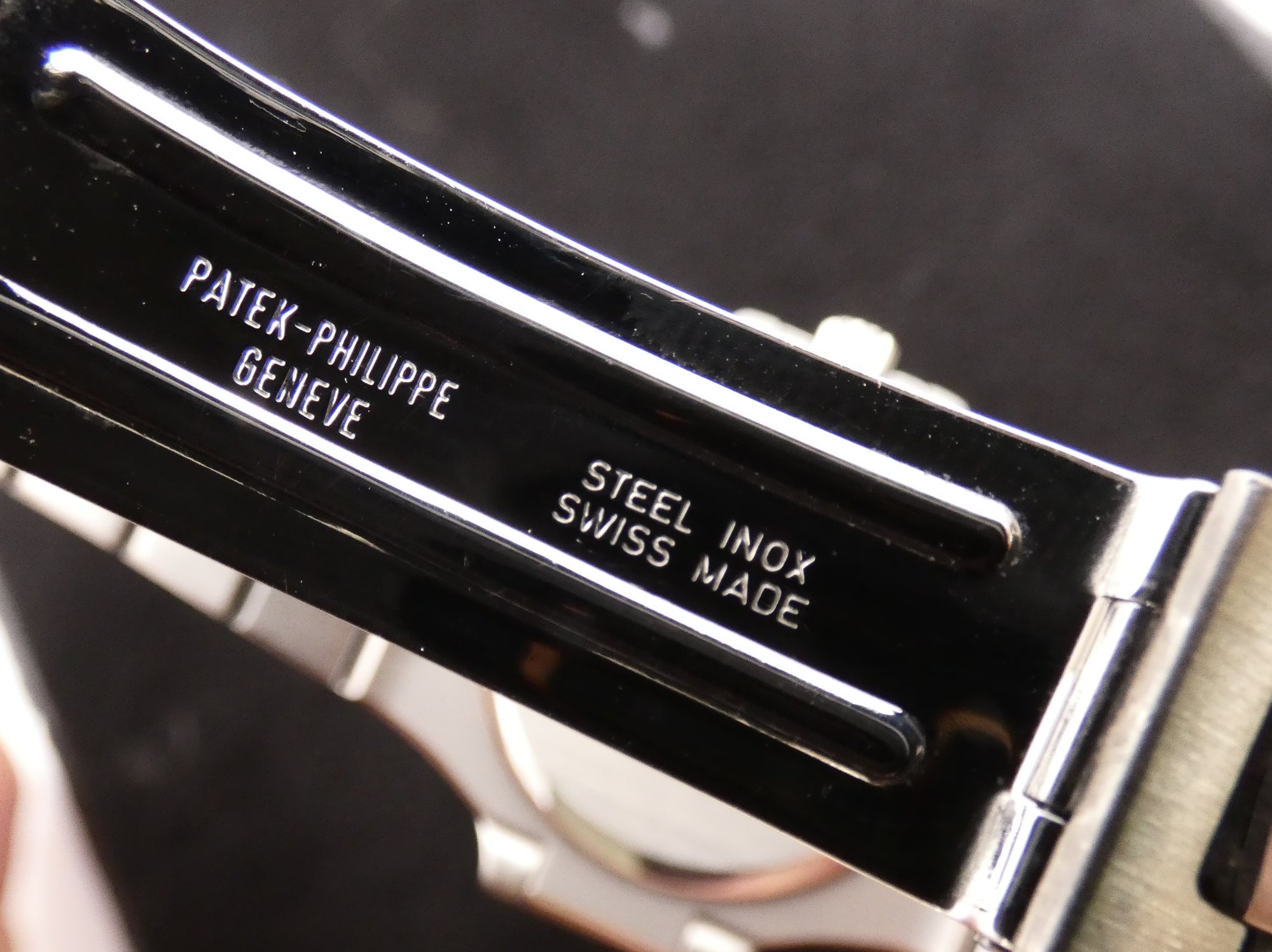 Patek Philippe Nautilus 3800/1A Full Set (1989)