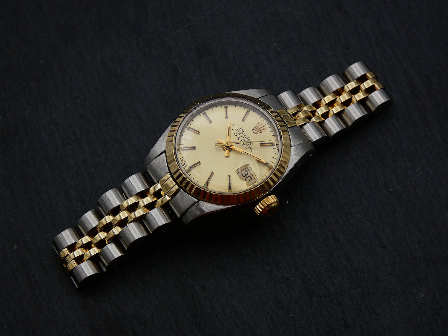 SOLD  Rolex Lady-Datejust 6917