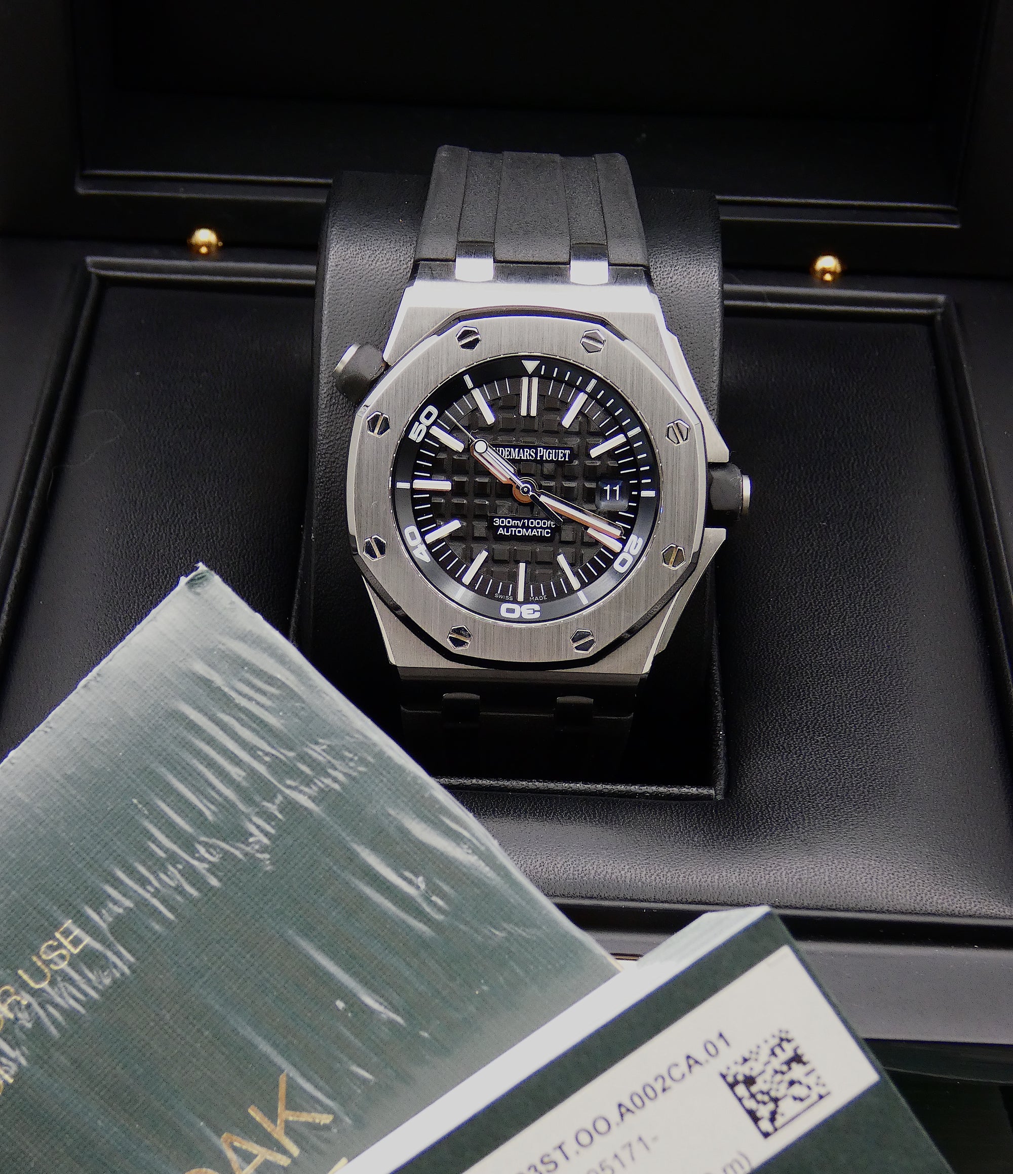 SOLD Audemars Piguet Royal Oak Offshore Diver 2014 15703ST