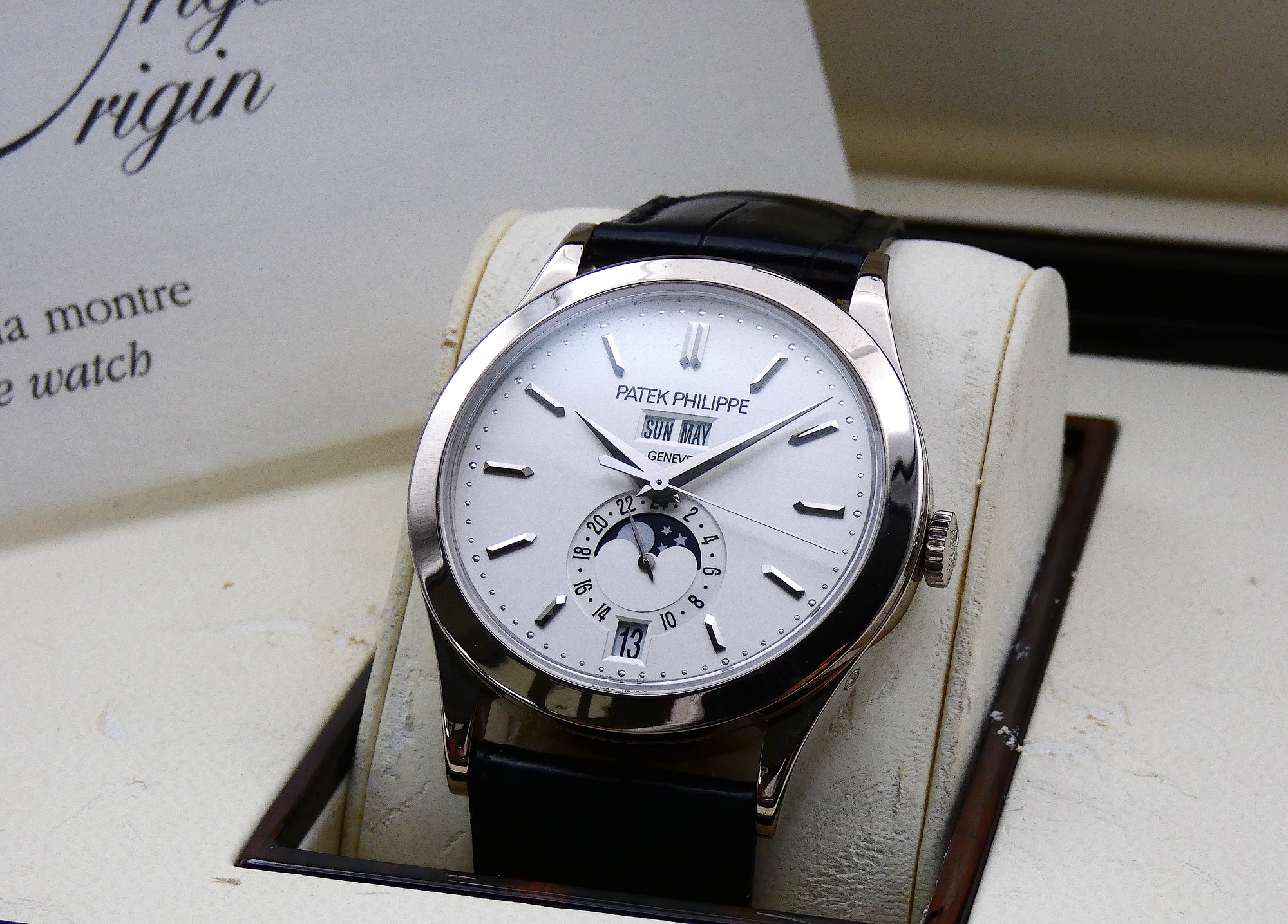 SOLD Patek Philippe Annual Calendar Full set / serviced 5396G