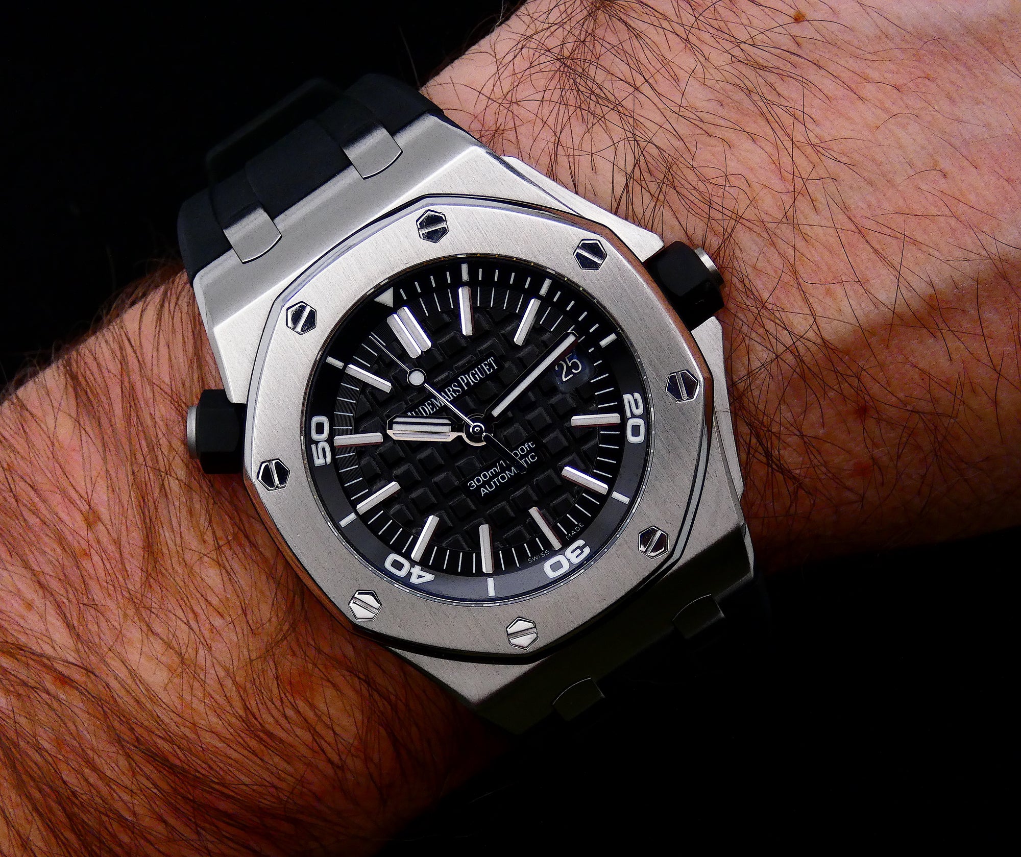 SOLD Audemars Piguet Royal Oak Offshore Diver 2012 / incl warranty