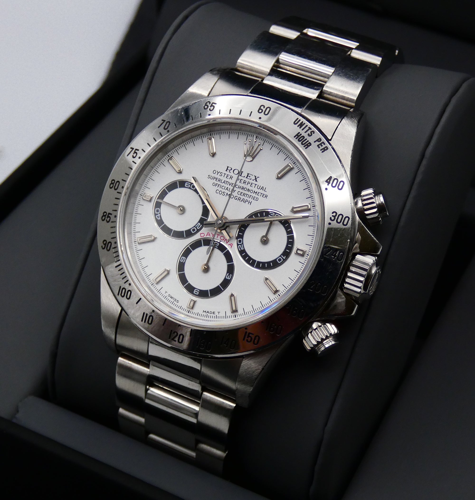 SOLD Rolex 16520 Daytona Perfect / Unpolished / stickers