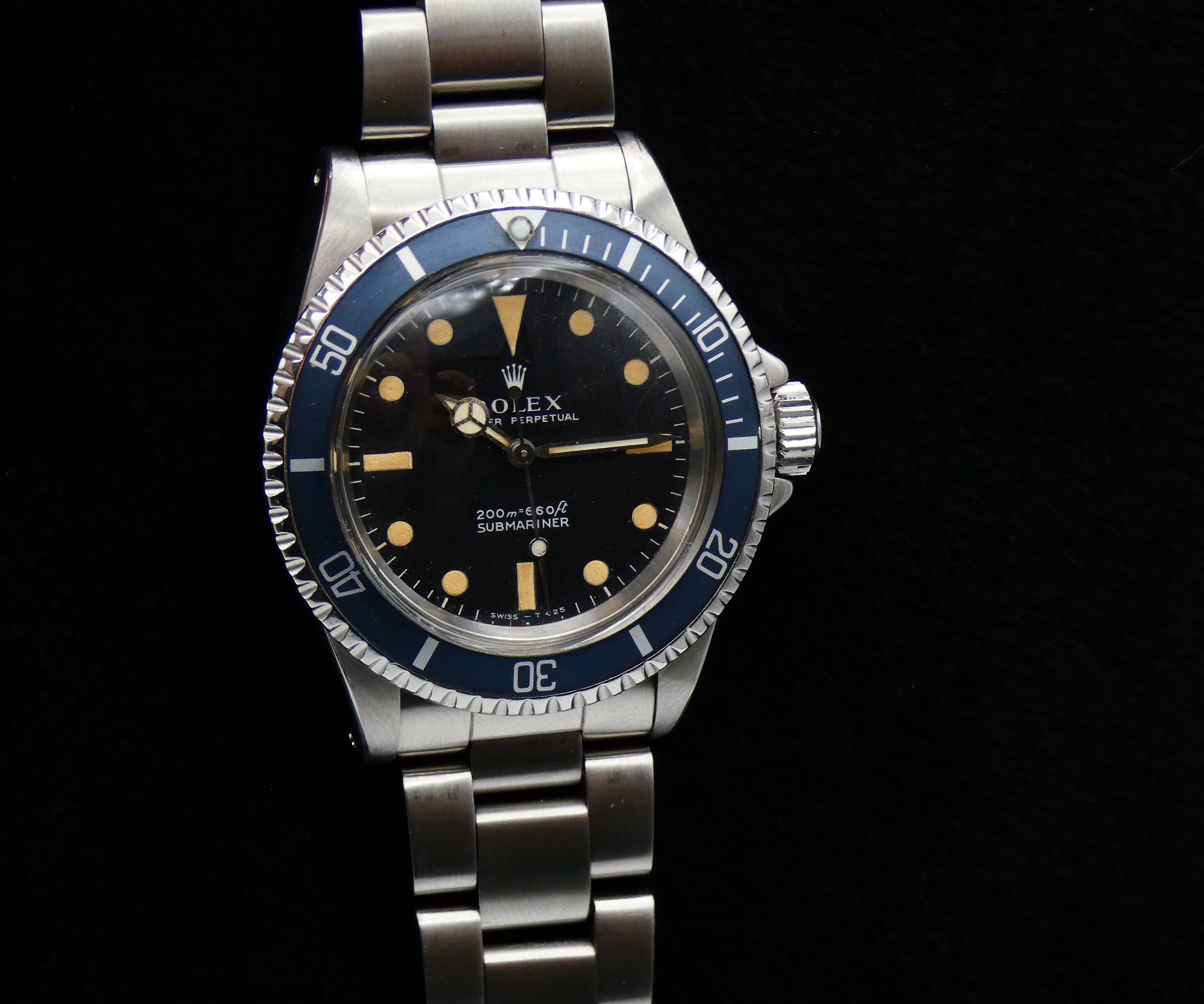 SOLD Rolex Submariner (No Date) Certified 5513 / Meters first / full set