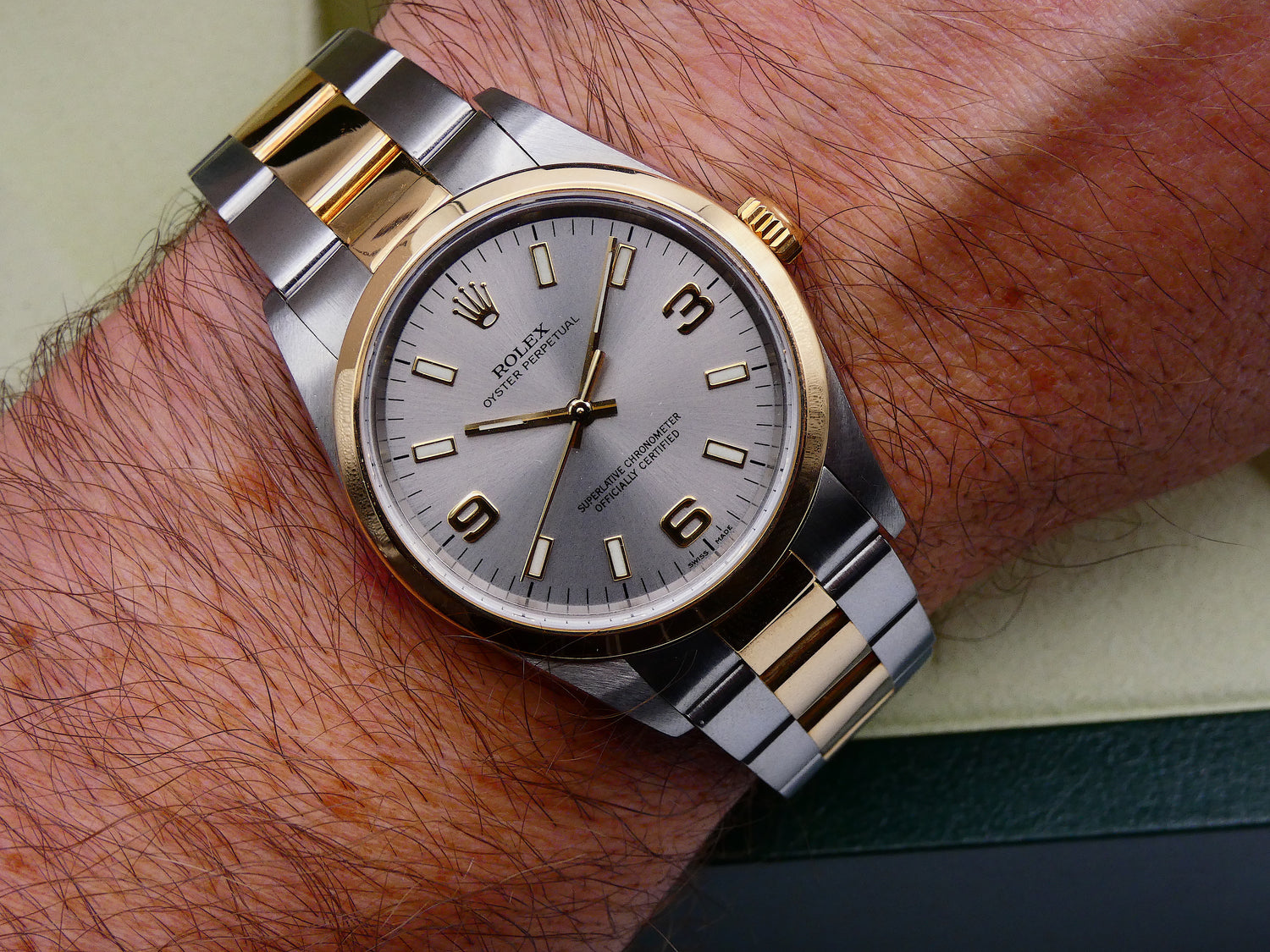 Rolex Oyster Perpetual 34 full set mint 14203M