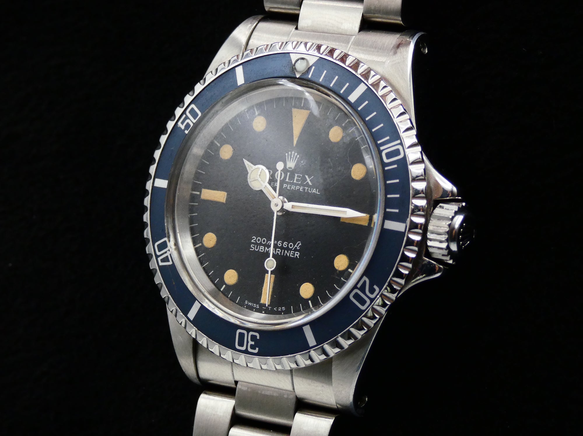 SOLD Rolex Submariner (No Date) Certified 5513 / Meters first / full set