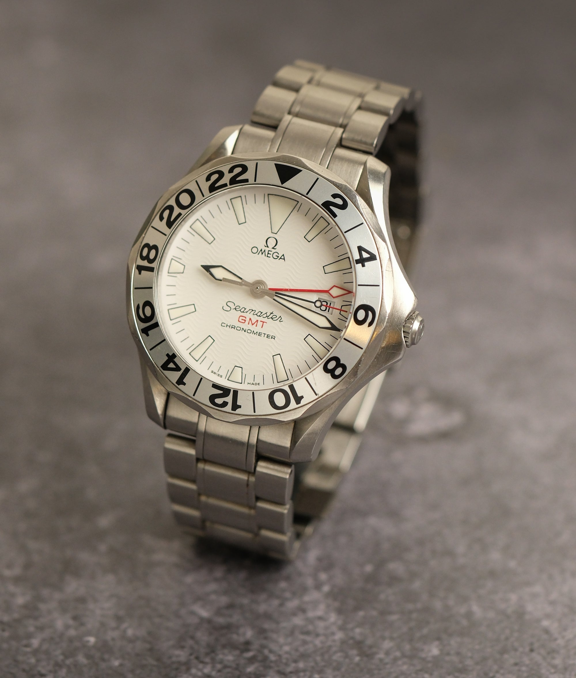 Omega Seamaster Diver 300 M Gmt Great White