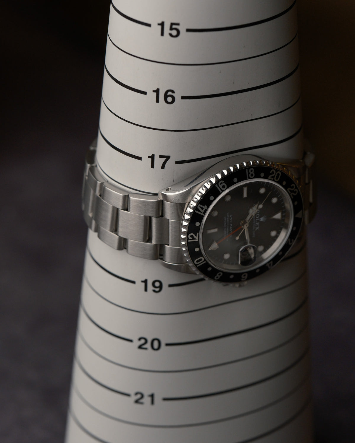 Rolex GMT-Master 16700 – 1997 – Black Bezel - Can be changed to coke or pepsi
