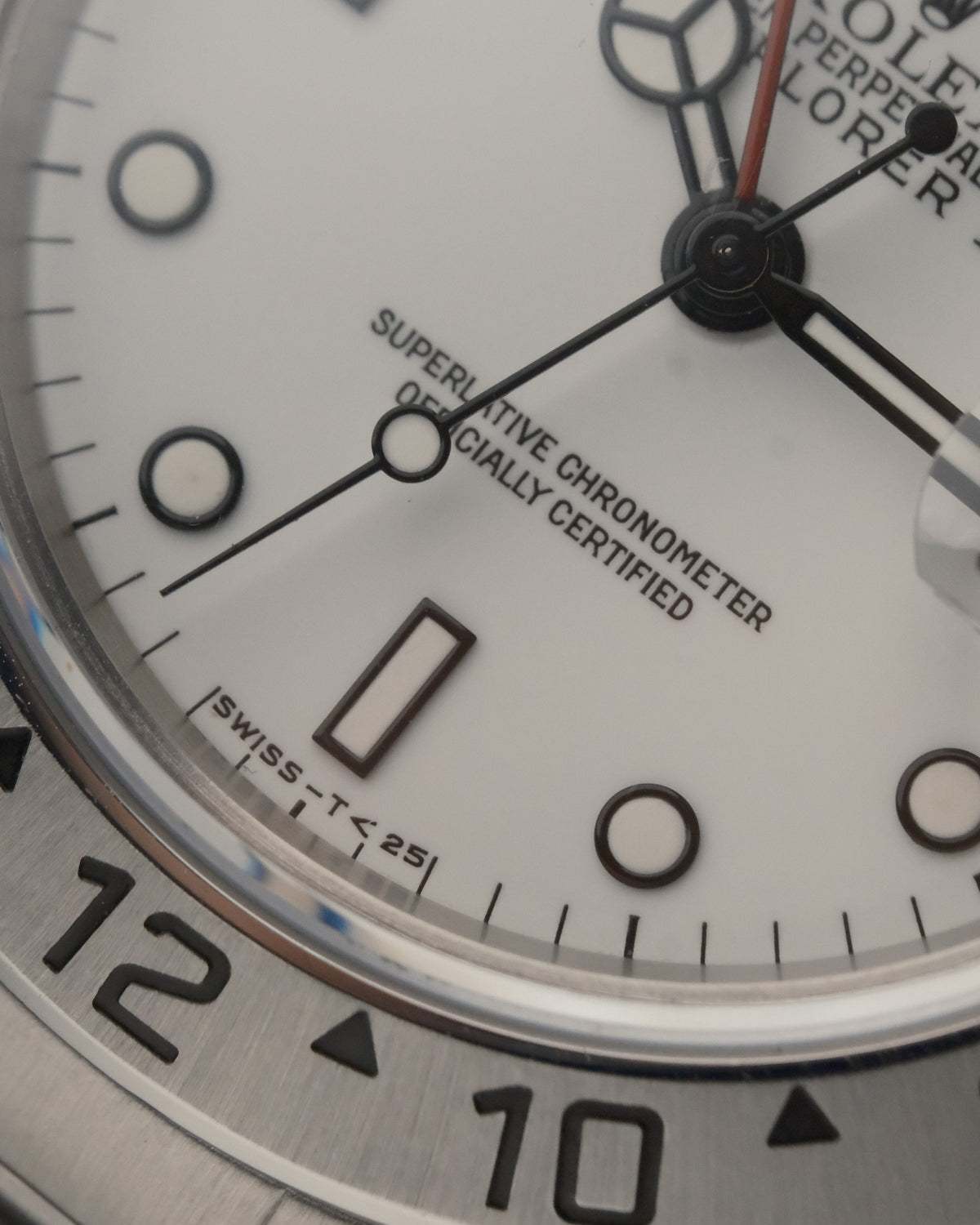 Rolex Explorer II 16570 Polar – 1993 - Minty - tritium