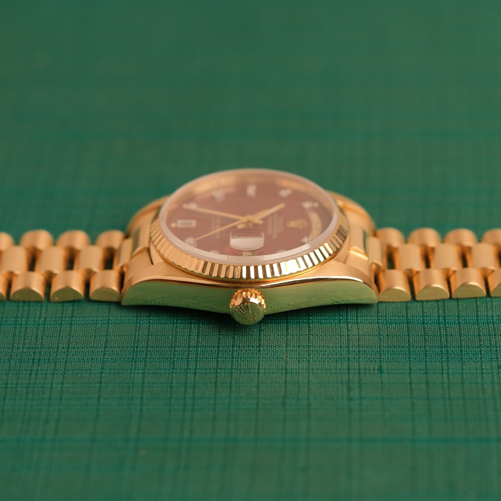 Rolex Day-Date 36 Oxblood Stella MINT 18038