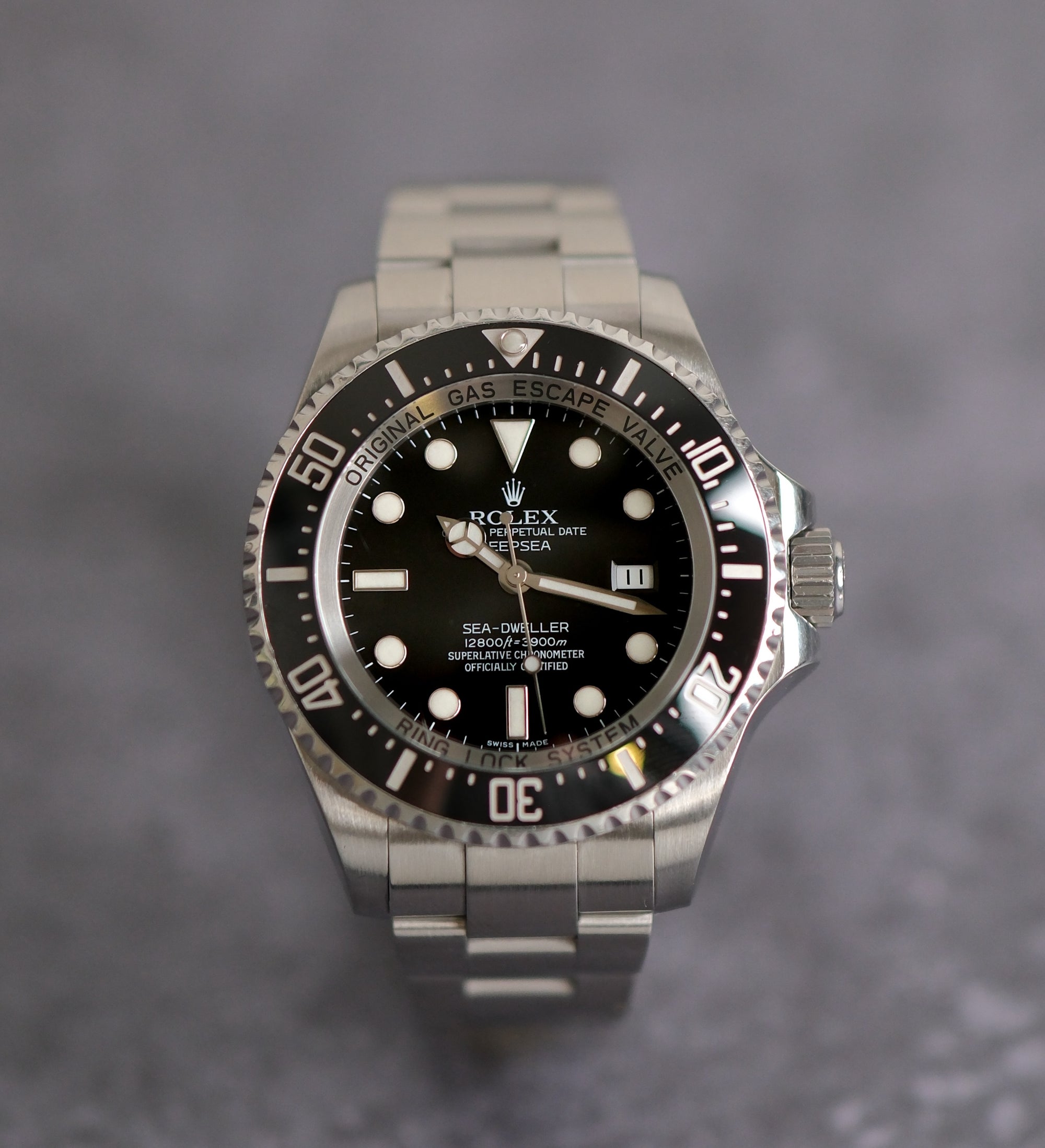Rolex Sea-Dweller Deepsea 116660 – Serious Depth, Serious Style