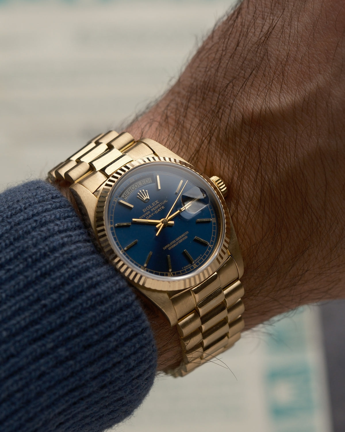 Rolex Day-Date 18038 – Blue Dial – 18K Gold – 1981