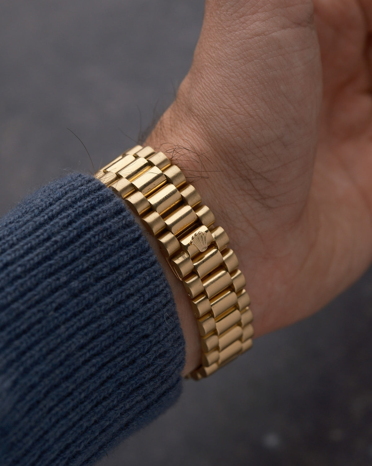 Rolex Day-Date 18038 – Blue Dial – 18K Gold – 1981
