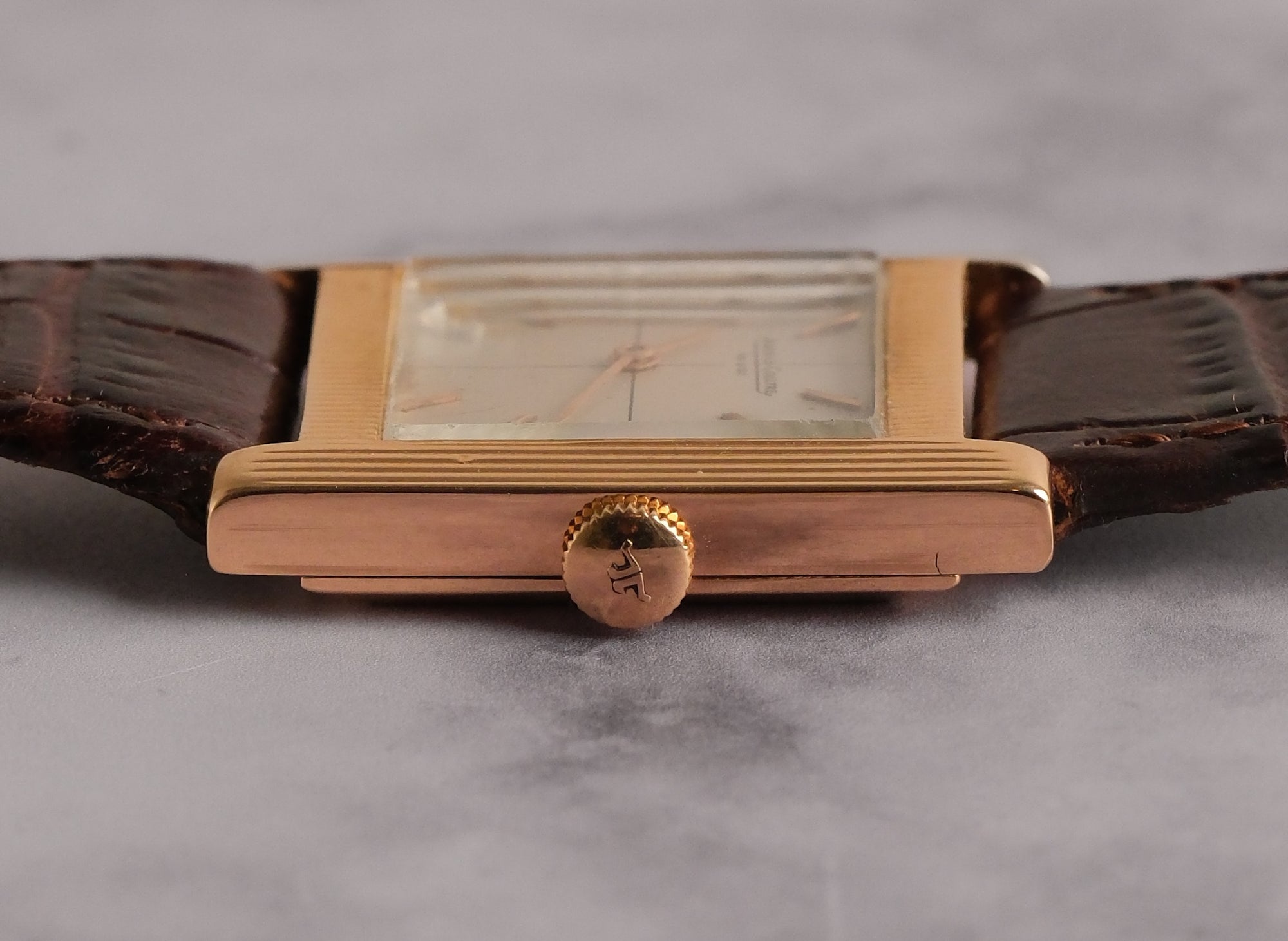 Jaeger-LeCoultre Tank Rose gold 18k / Super rare / crosshair dial / Large size
