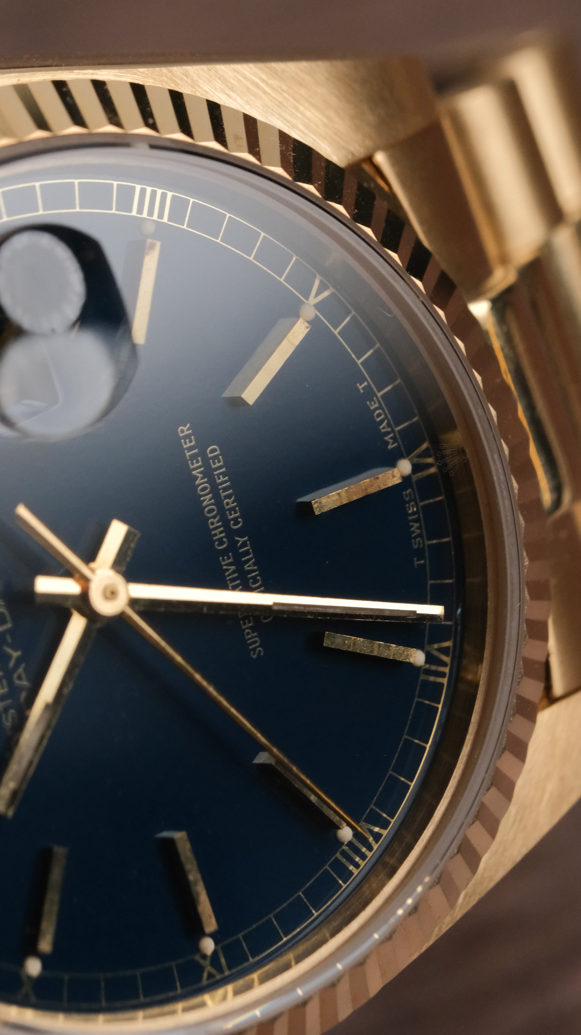 Rolex day date 18038 - Ultra Rare Stella Blue Petroleum dial / full set 1982