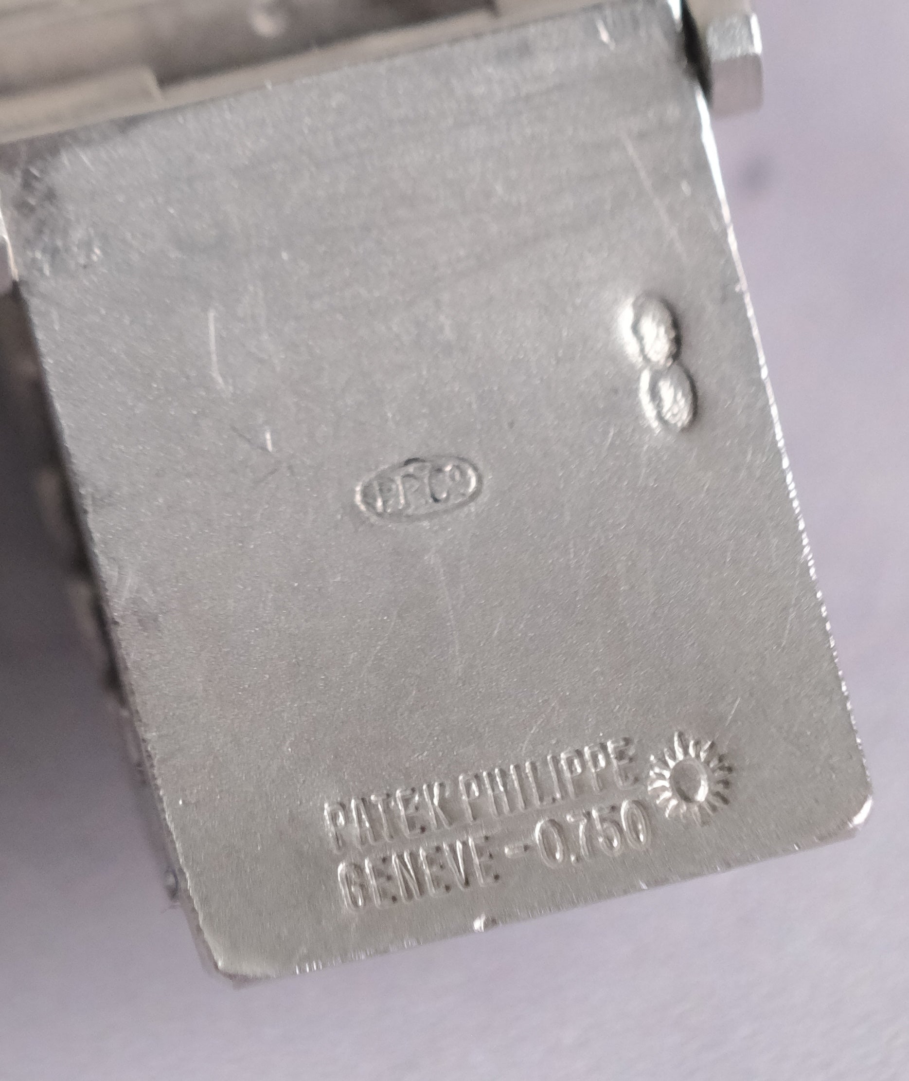 Patek Philippe Ellipse Super Rare Hammered design 1970s 3567/1