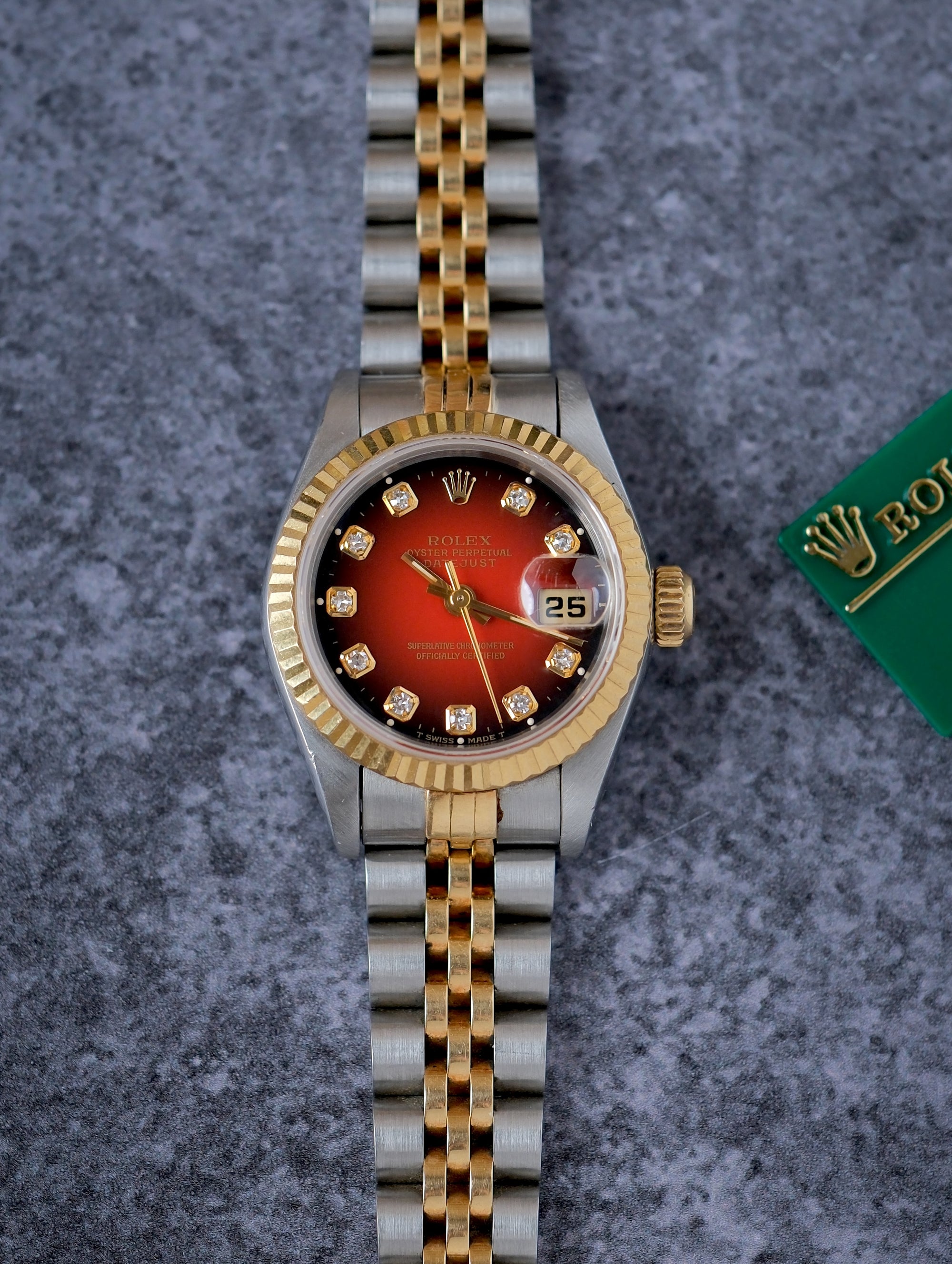 Rolex Datejust 26 mm ref. 69173 | 1995 | Vignette diamond dial | Papers