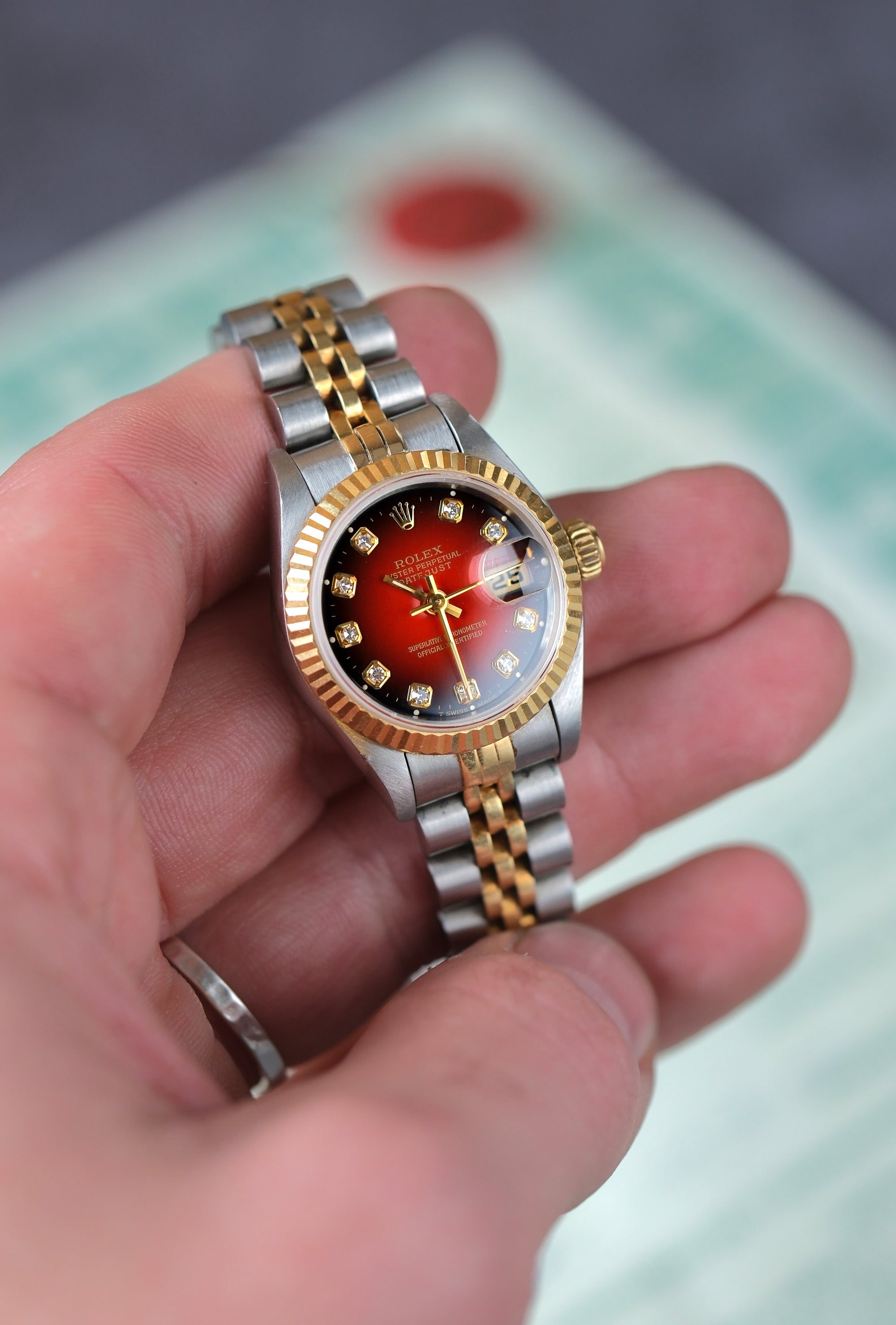 Rolex Datejust 26 mm ref. 69173 | 1995 | Vignette diamond dial | Papers