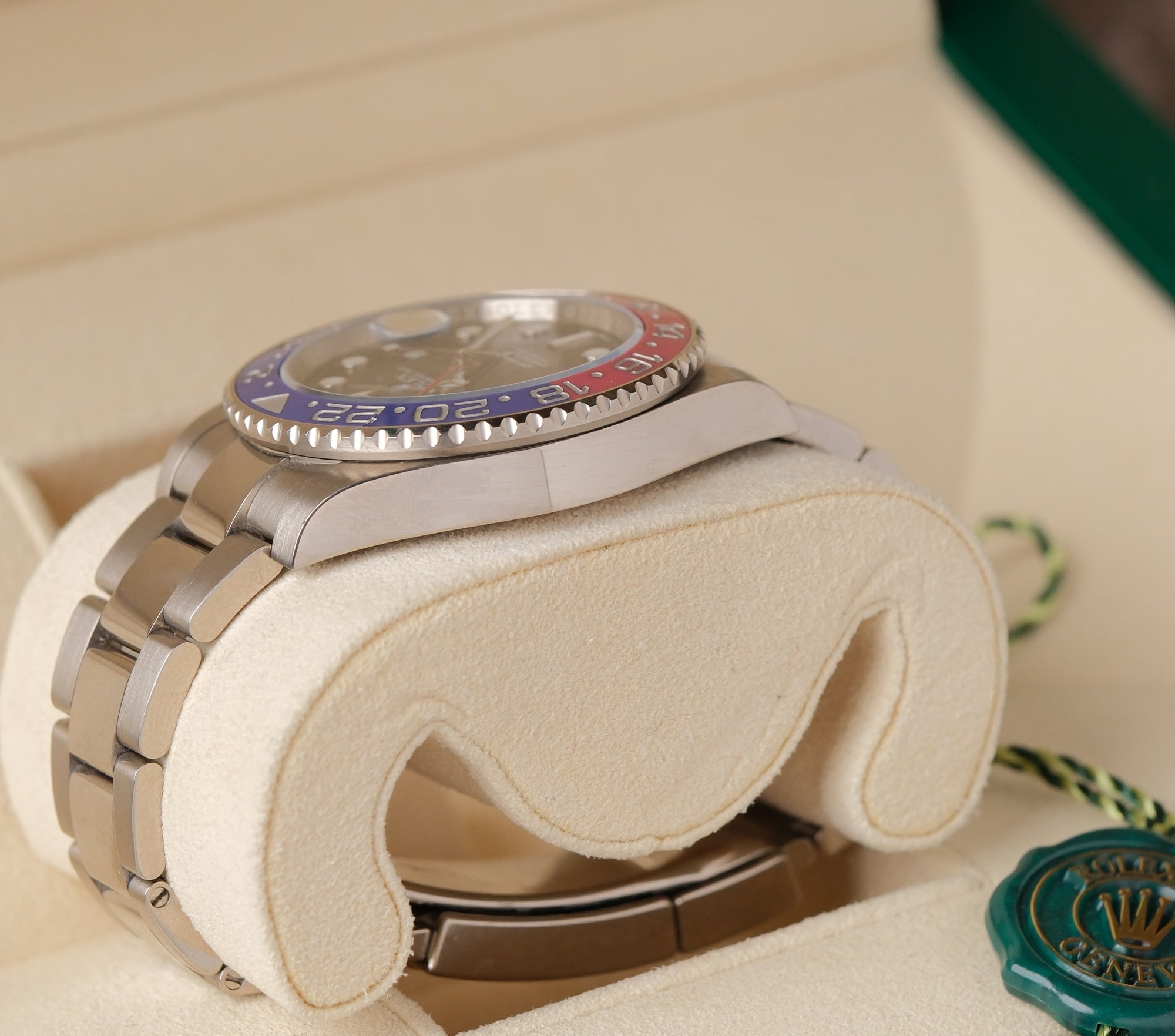 Rolex GMT-Master II Full set / DE / serviced 116719BLRO