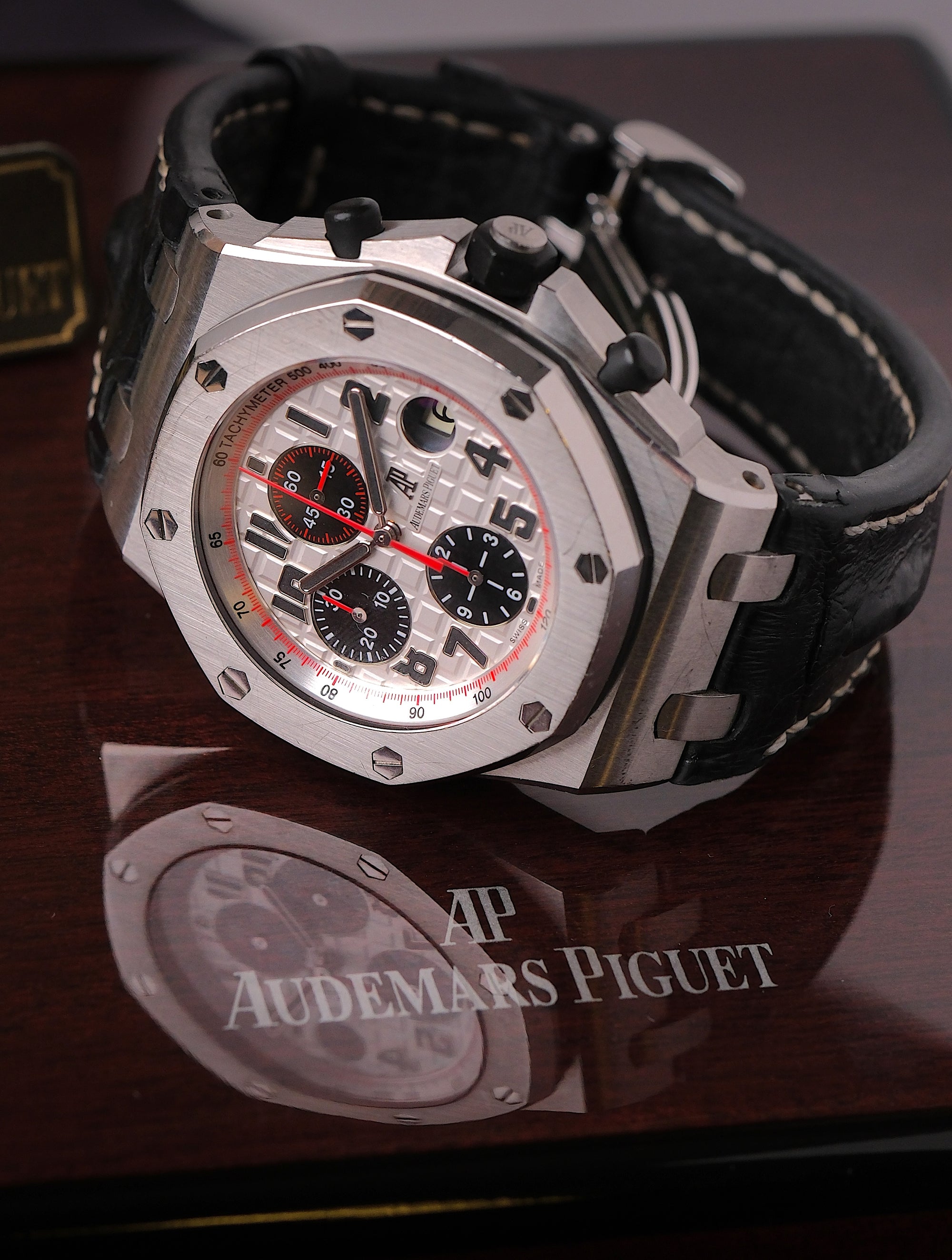 Audemars Piguet Royal Oak Offshore Chronograph Panda Belgium delivered / Full set / Serviced