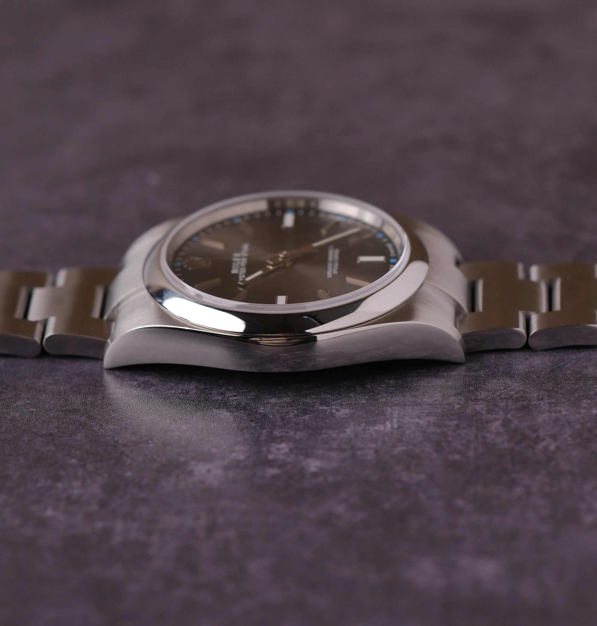 Oyster Perpetual 39 114300 slate grey / Rhodium