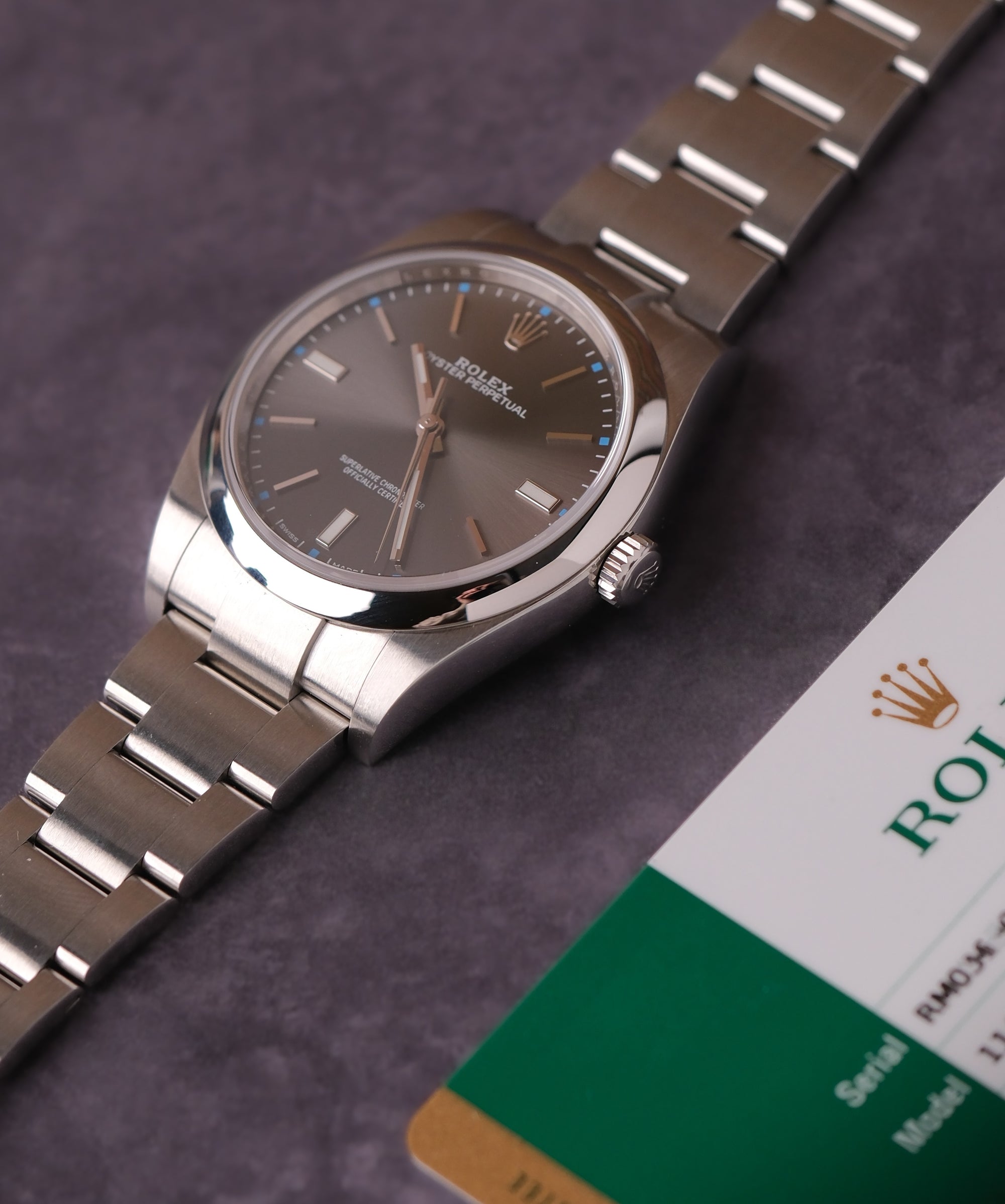 Oyster Perpetual 39 114300 slate grey / Rhodium