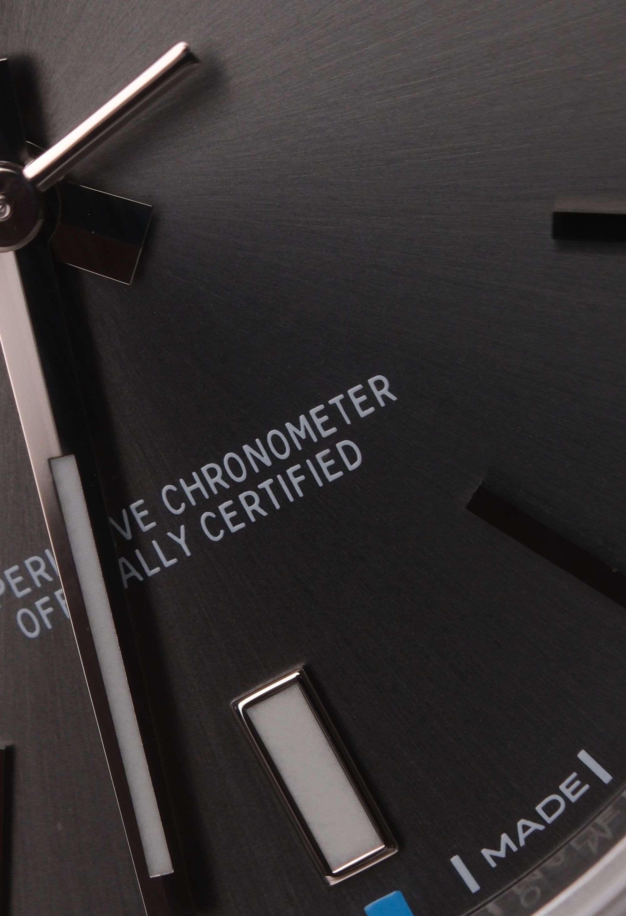 Oyster Perpetual 39 114300 slate grey / Rhodium