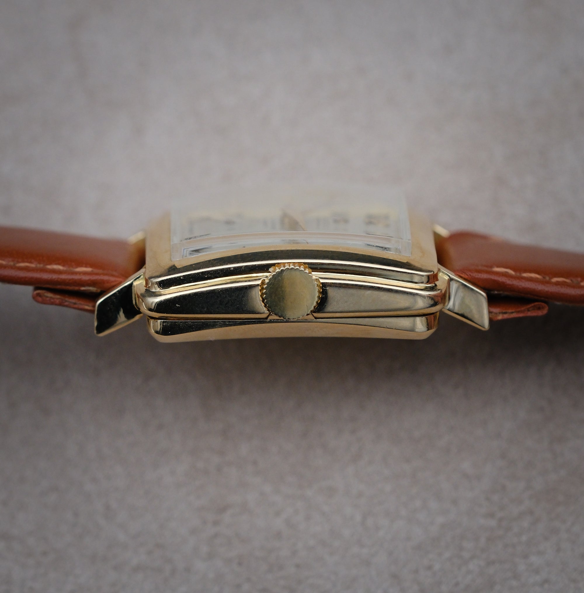 GERESERVEERD Rolex 4645 Very rare Cioccolatone / square automatic perpetual