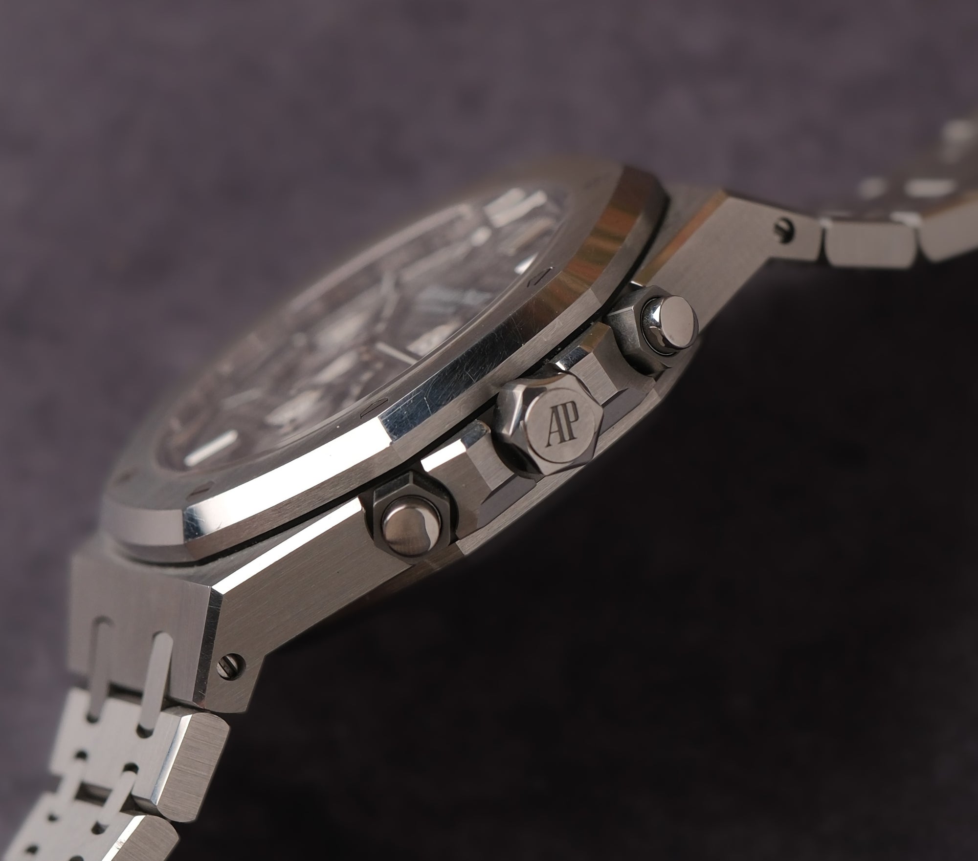 Audemars Piguet Royal Oak Chronograph -2021 / extract / AP warranty left