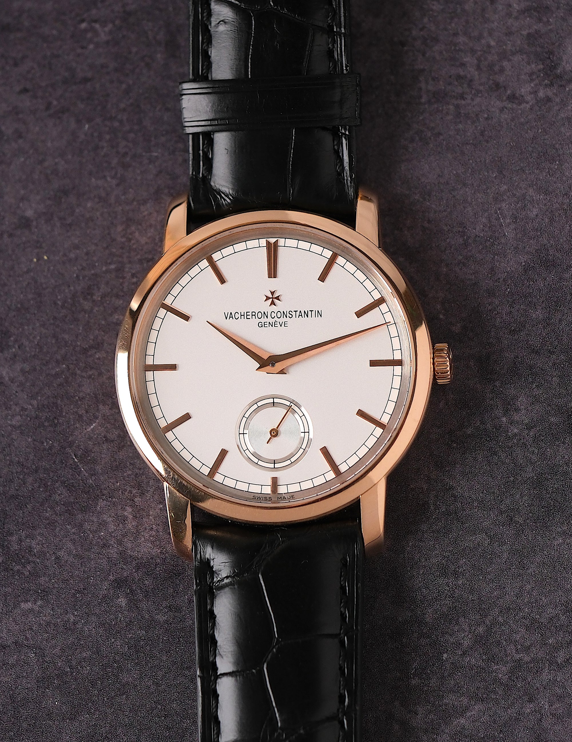 Vacheron Constantin Traditionnelle 2019 - watch and card - 1 year warranty