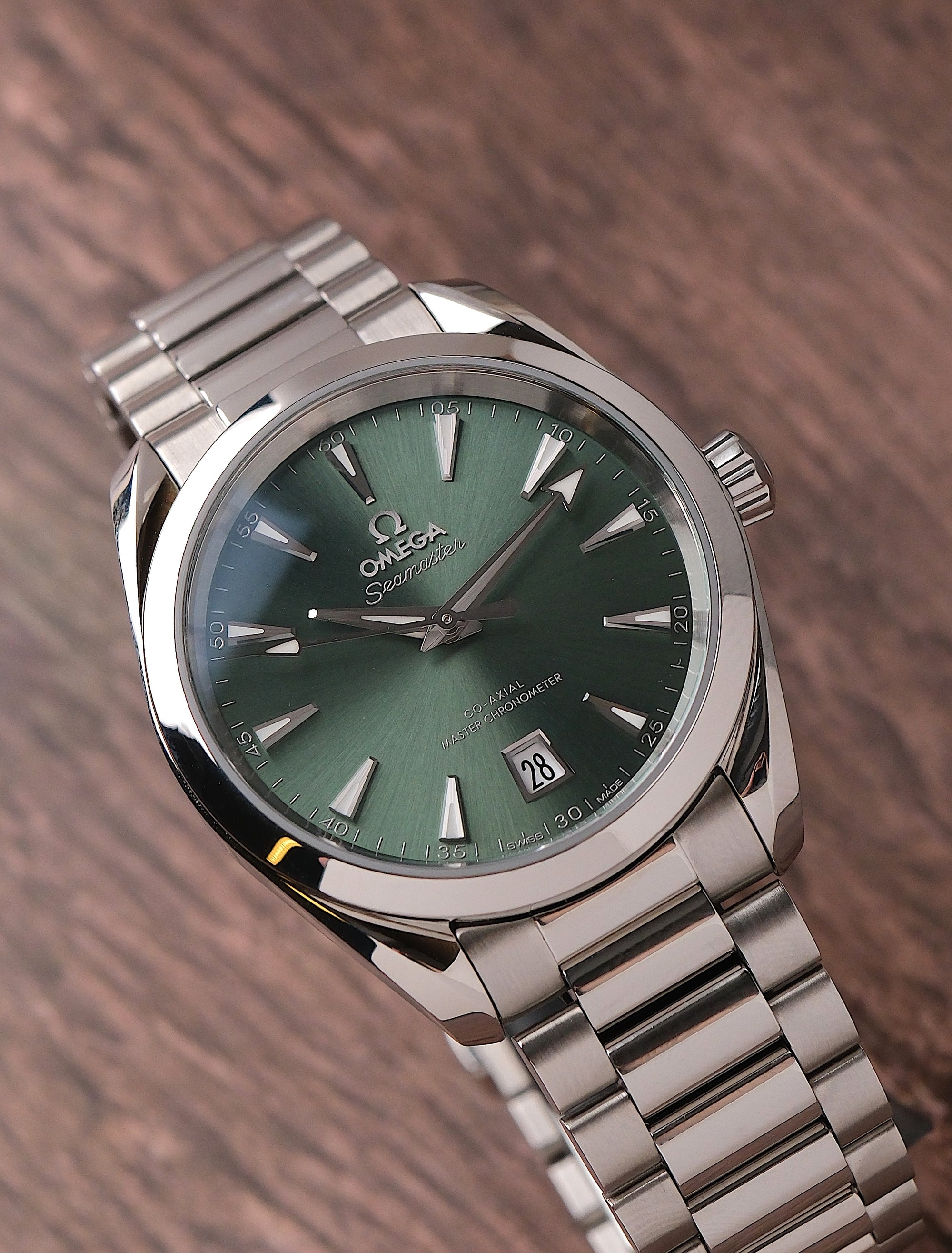 Omega Seamaster Aqua Terra 150M 2024 cards + watch / Mint