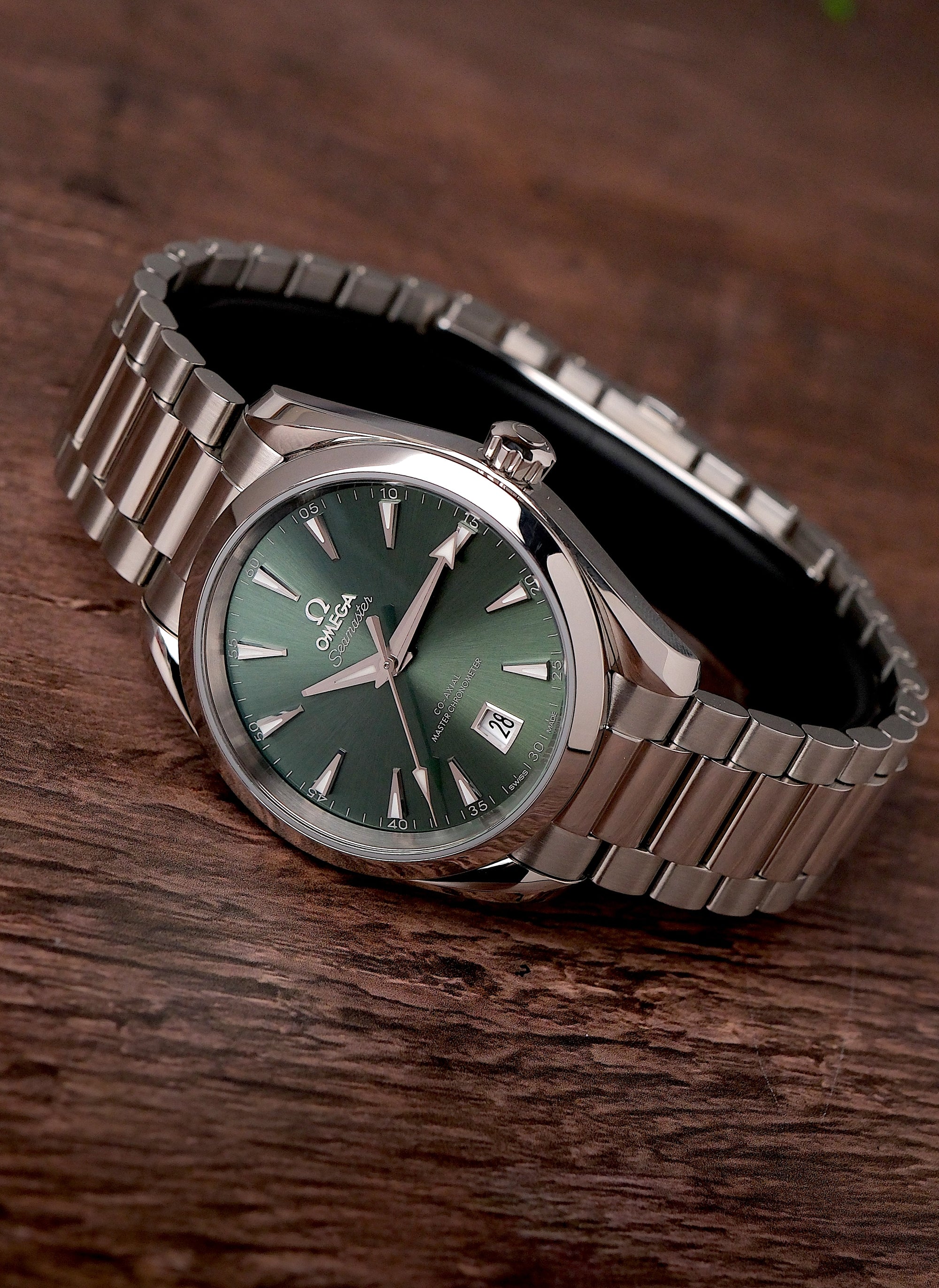 Omega Seamaster Aqua Terra 150M 2024 cards + watch / Mint