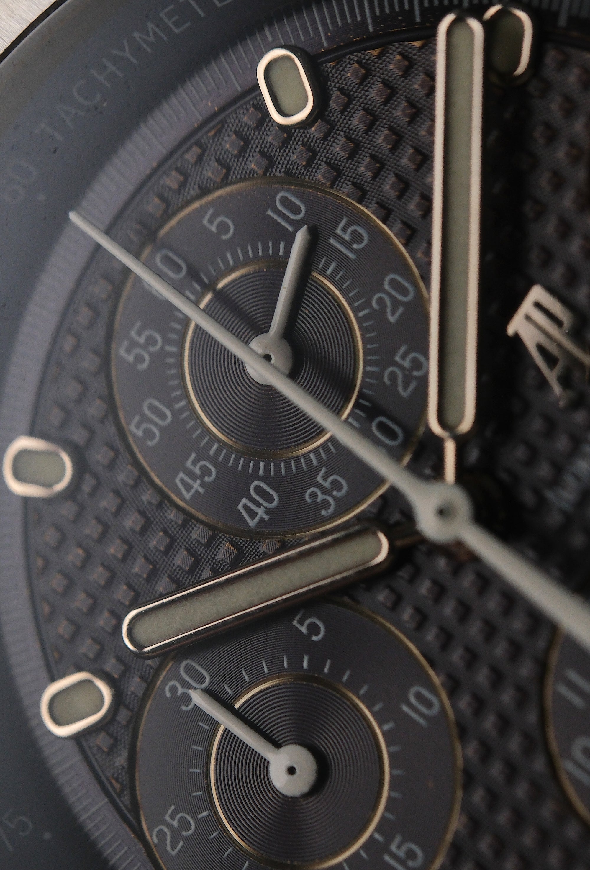 Audemars Piguet Royal Oak Offshore Chronograph Tropical - Verified at AP - serviced - 1 year warranty