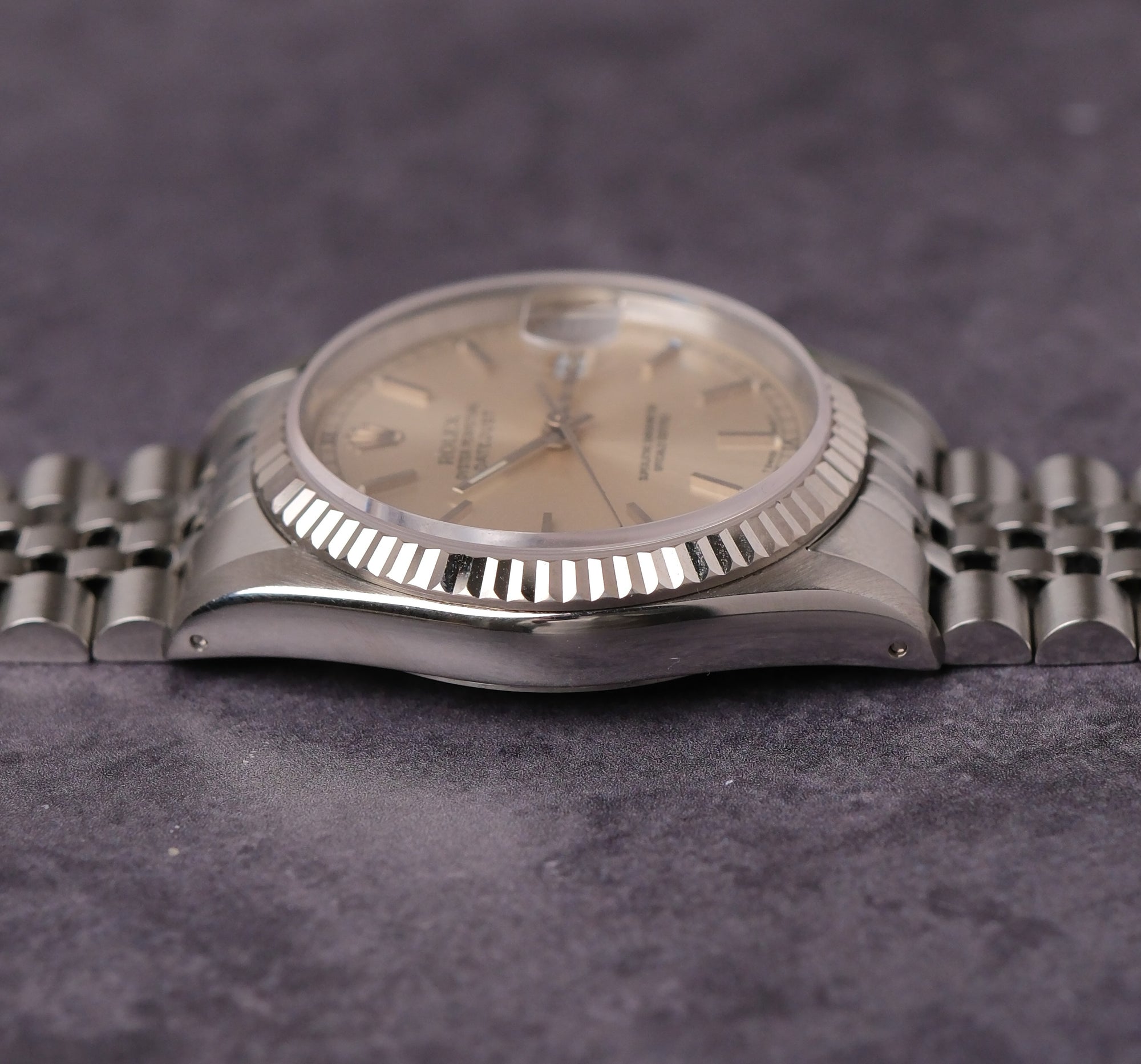 SOLD Rolex Datejust 16234 Silver Dial (1989) – Vintage Rolex Excellence