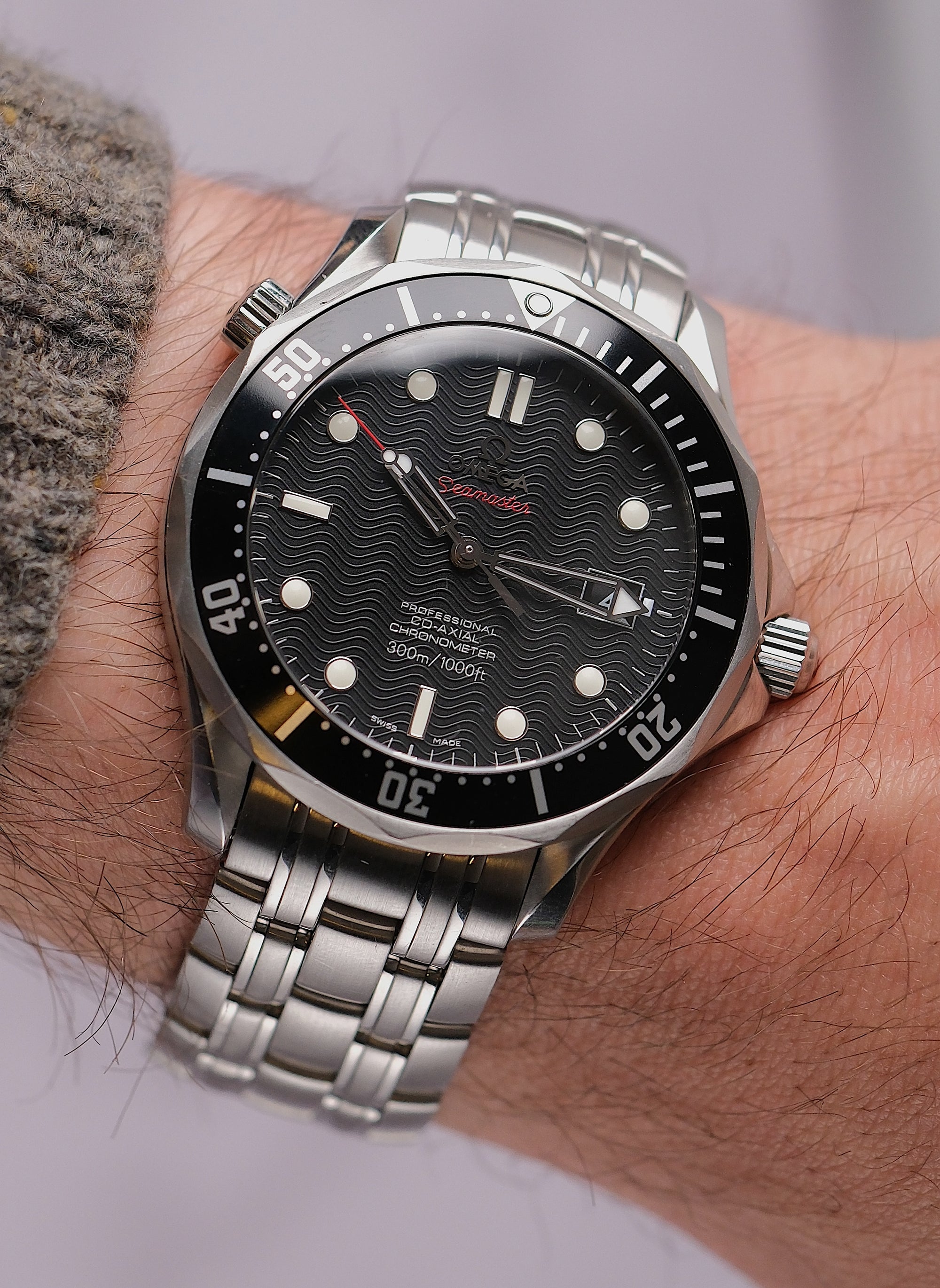 Omega Seamaster Diver 300 M Light worn - serviced - 2008 212.30.41.20.01.002