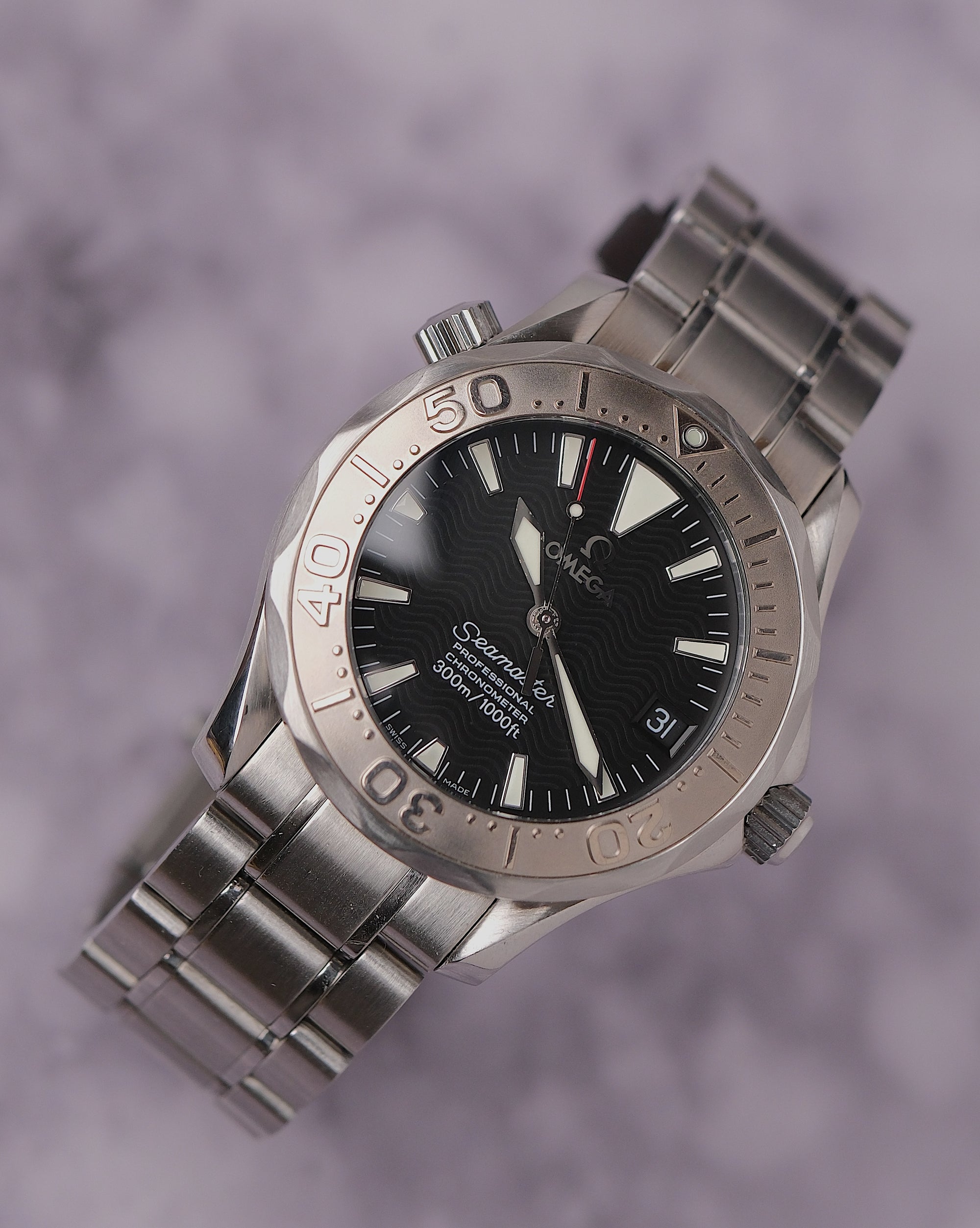 SOLD Omega Seamaster 2236.50 – 36mm Mid-Size – 18k White Gold Bezel