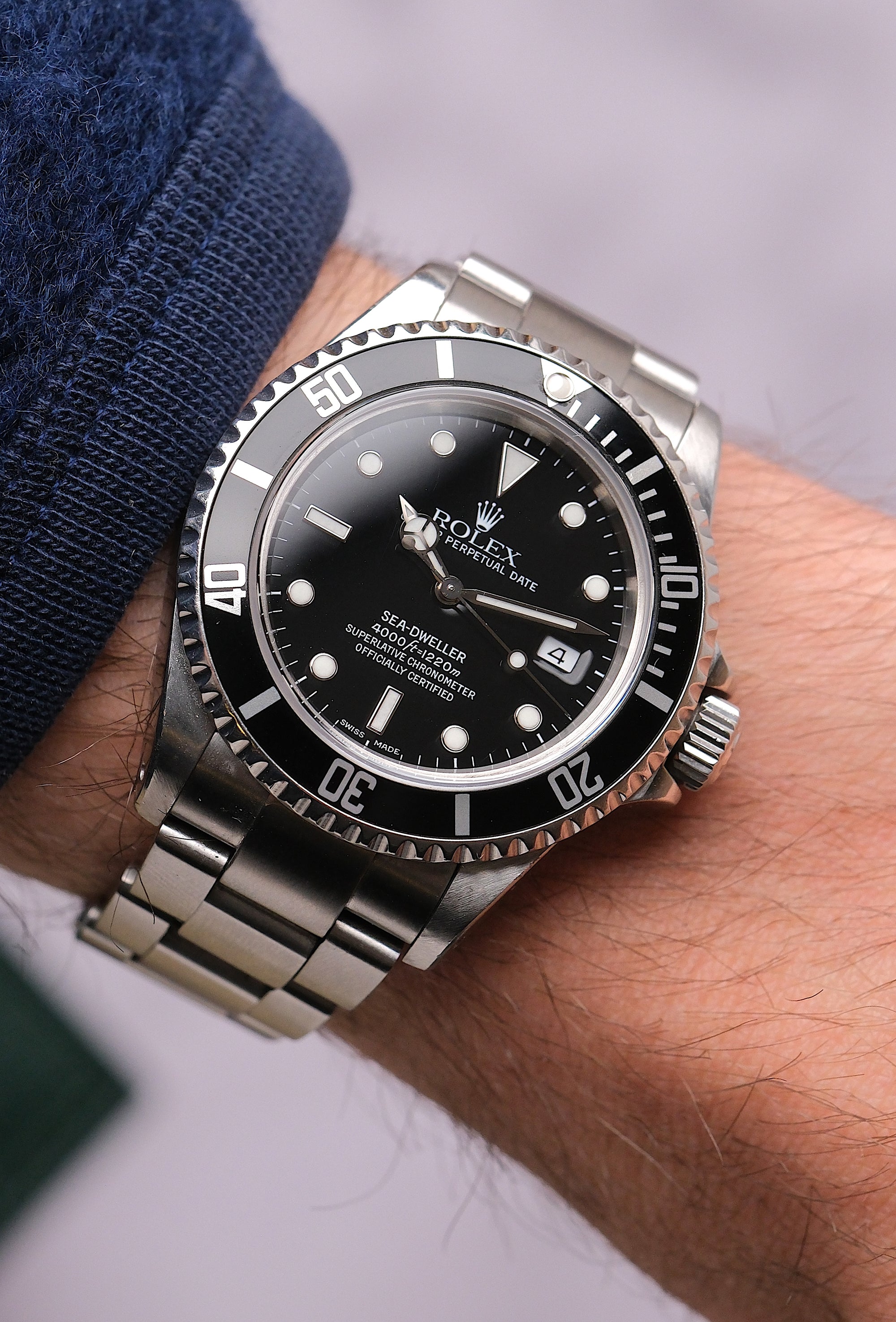 Rolex Sea-Dweller 16600 A-Serial – Full Set – Buy Vintage Rolex at Eon Watches
