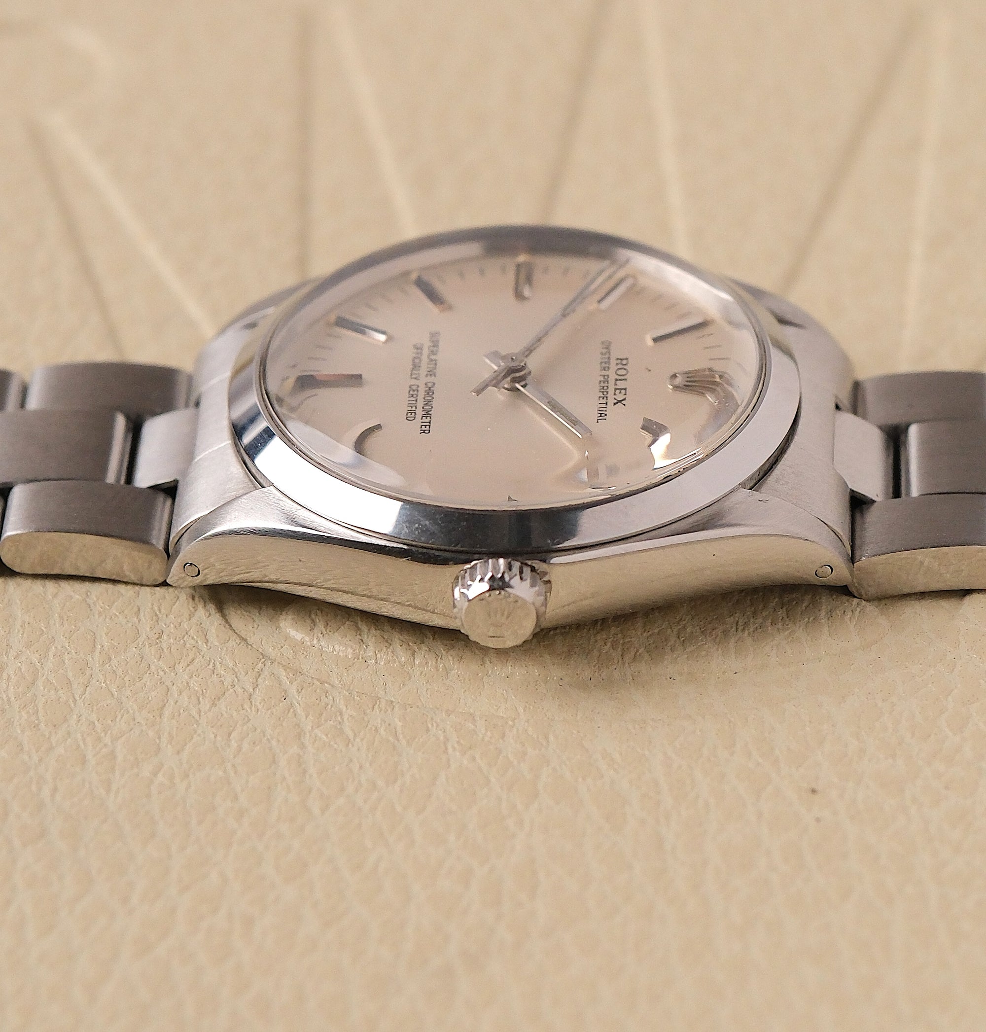 Vintage 1975 Rolex Oyster Perpetual 1002 – Silver Dial – Calibre 1570 – Eon Watches