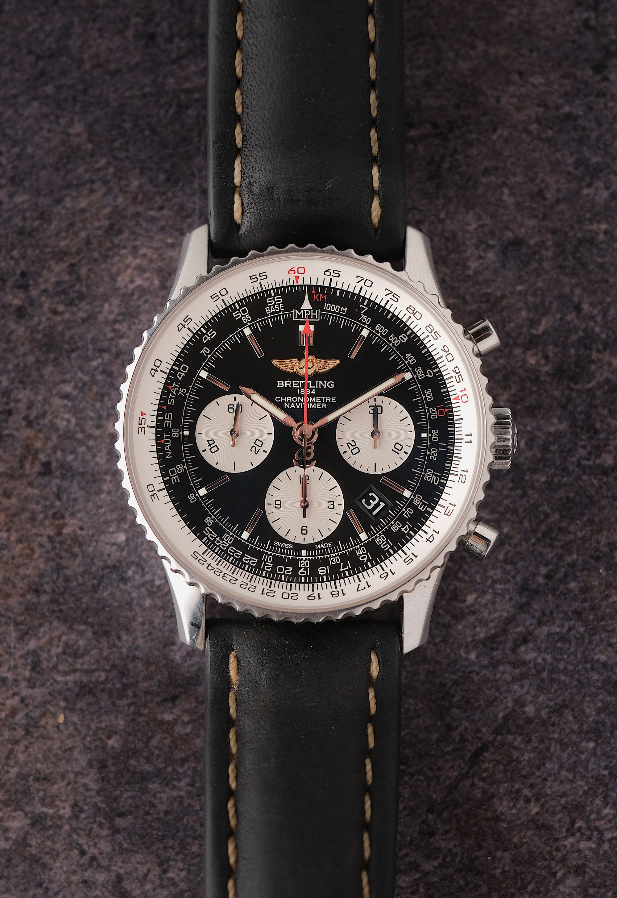 Breitling Navitimer 01 1 year warranty / with papers AB0120