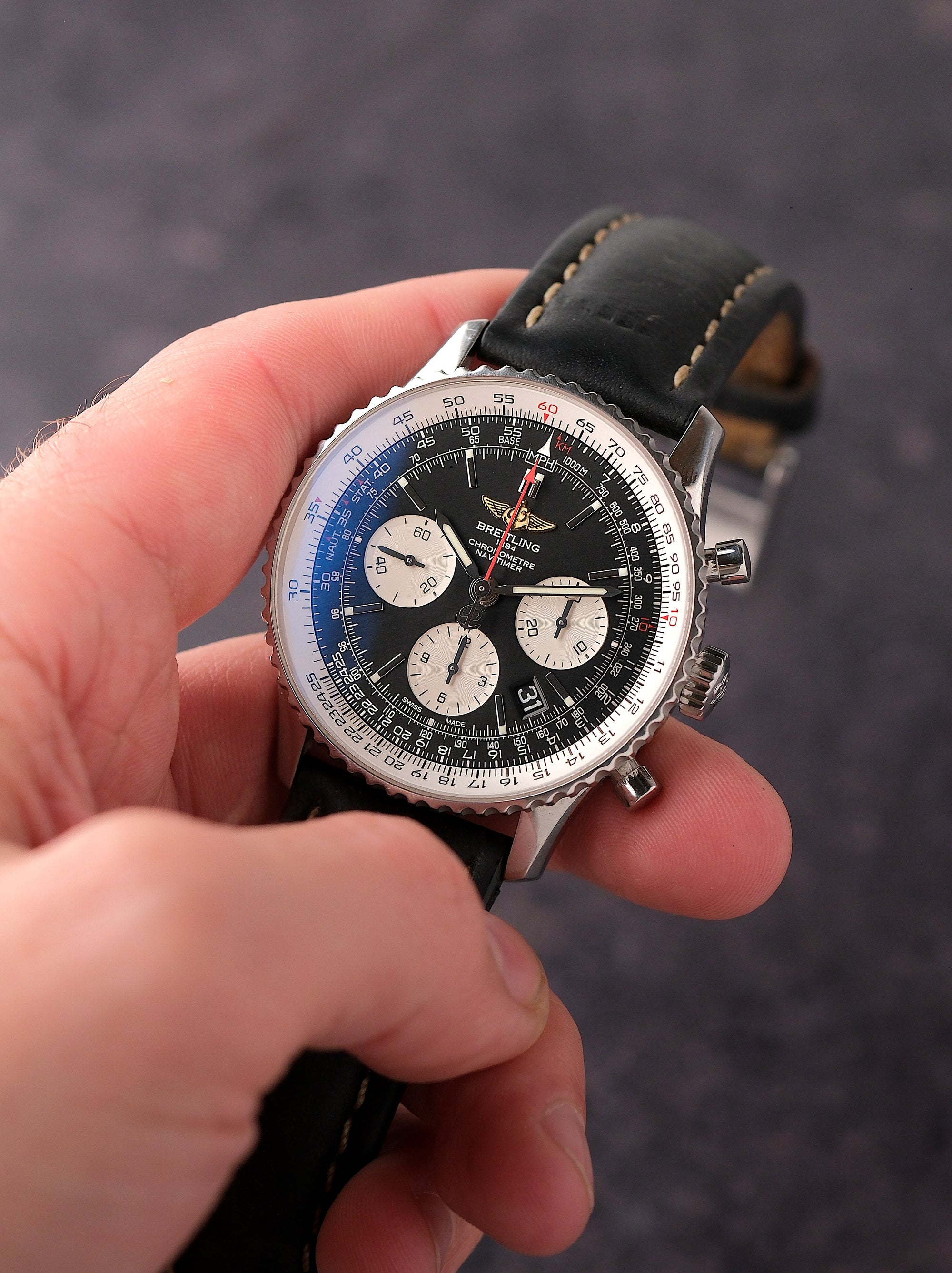 Breitling Navitimer 01 1 year warranty / with papers AB0120