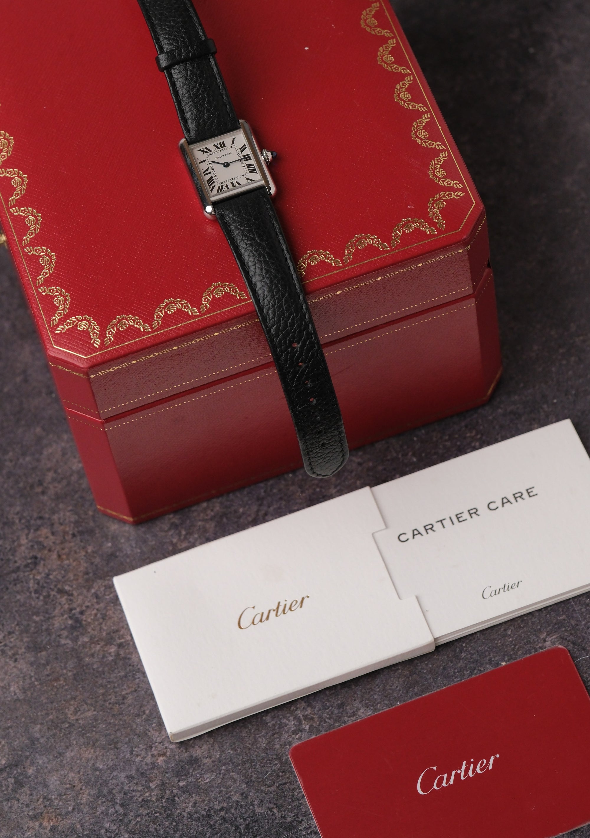 Cartier Tank Must Small Quartz Watch 2020 full set - one year warranty - near new unpolished