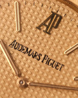 AUDEMARS PIGUET ROYAL OAK JUMBO 18K YELLOW GOLD 39MM – 5402BA – 1980 EXTRACT