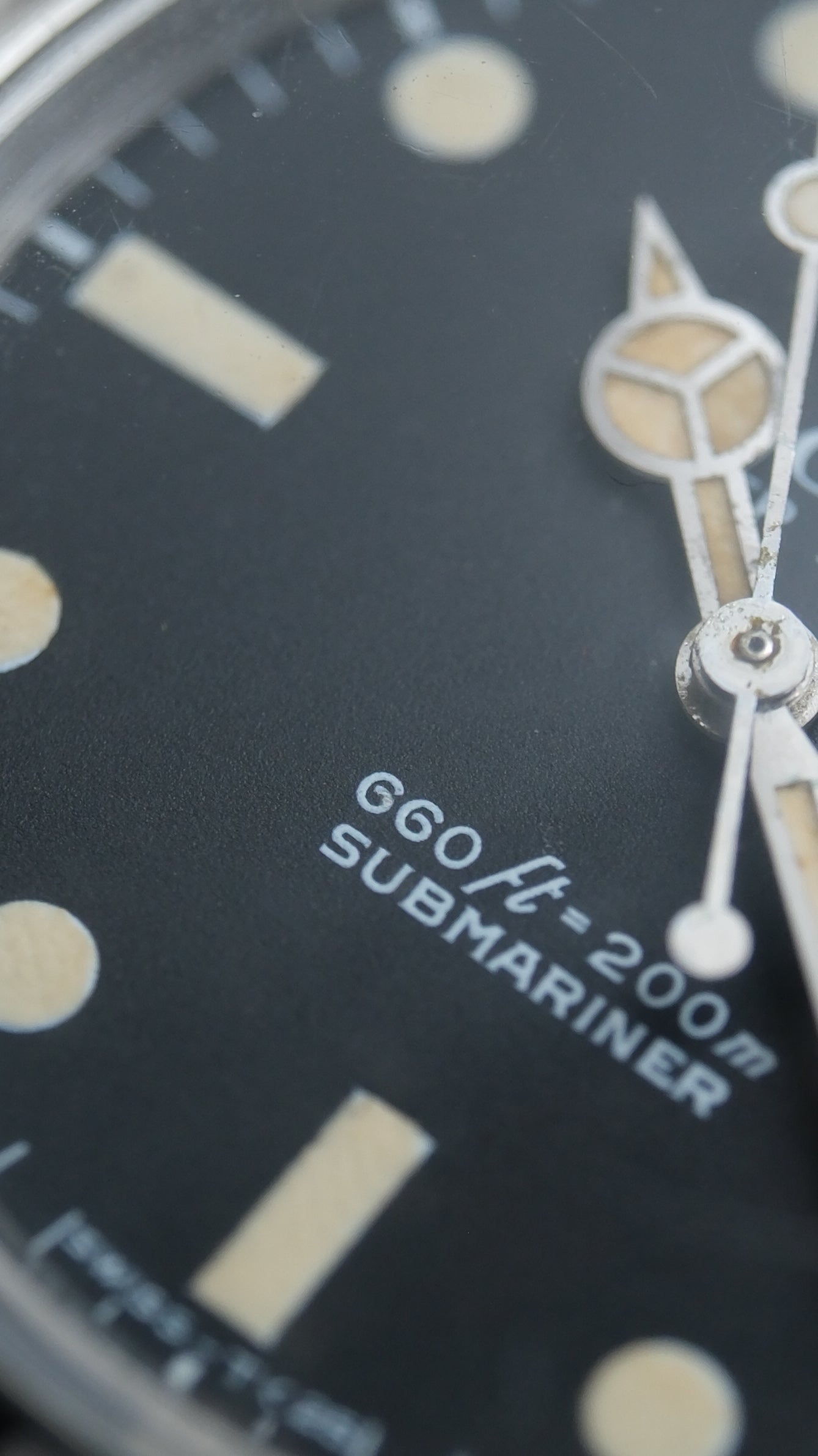 Rolex 5513 Submariner (No Date) 1966 Rare with papers