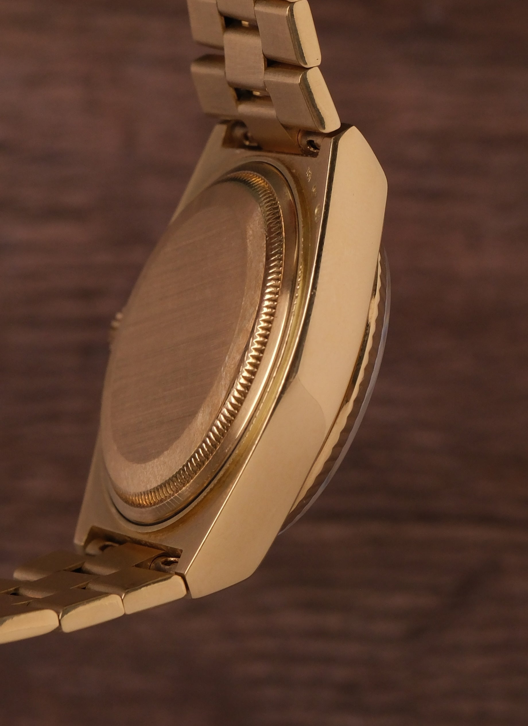 Rolex Oysterquartz Day-Date 19018 18K Yellow Gold White Roman Dial (1978)