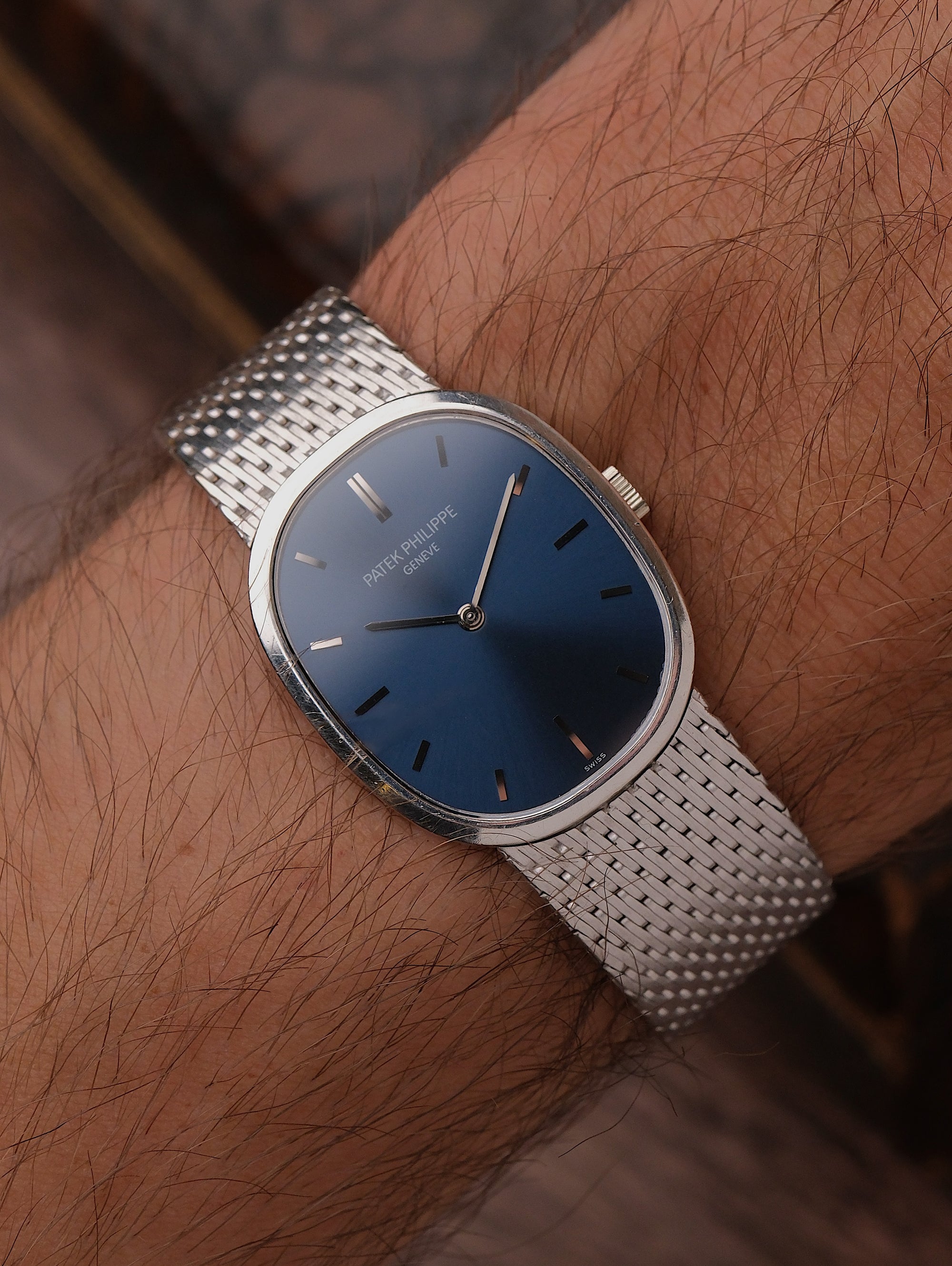 Philippe Golden Ellipse 3548G 18K White Gold Blue Dial (Patek Service)