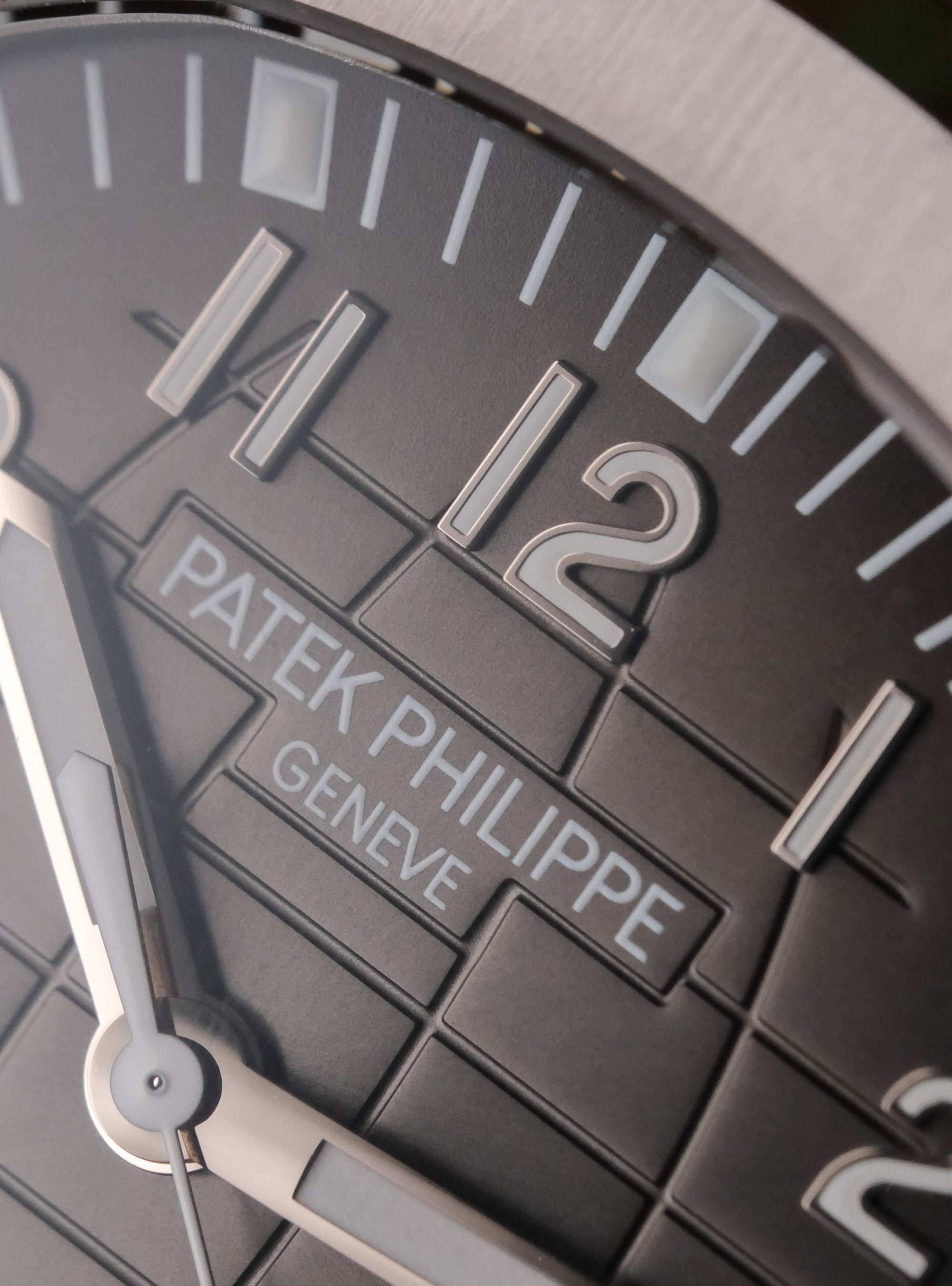 Patek Philippe Aquanaut 5167A-001 Stainless Steel Black Dial (2021)
