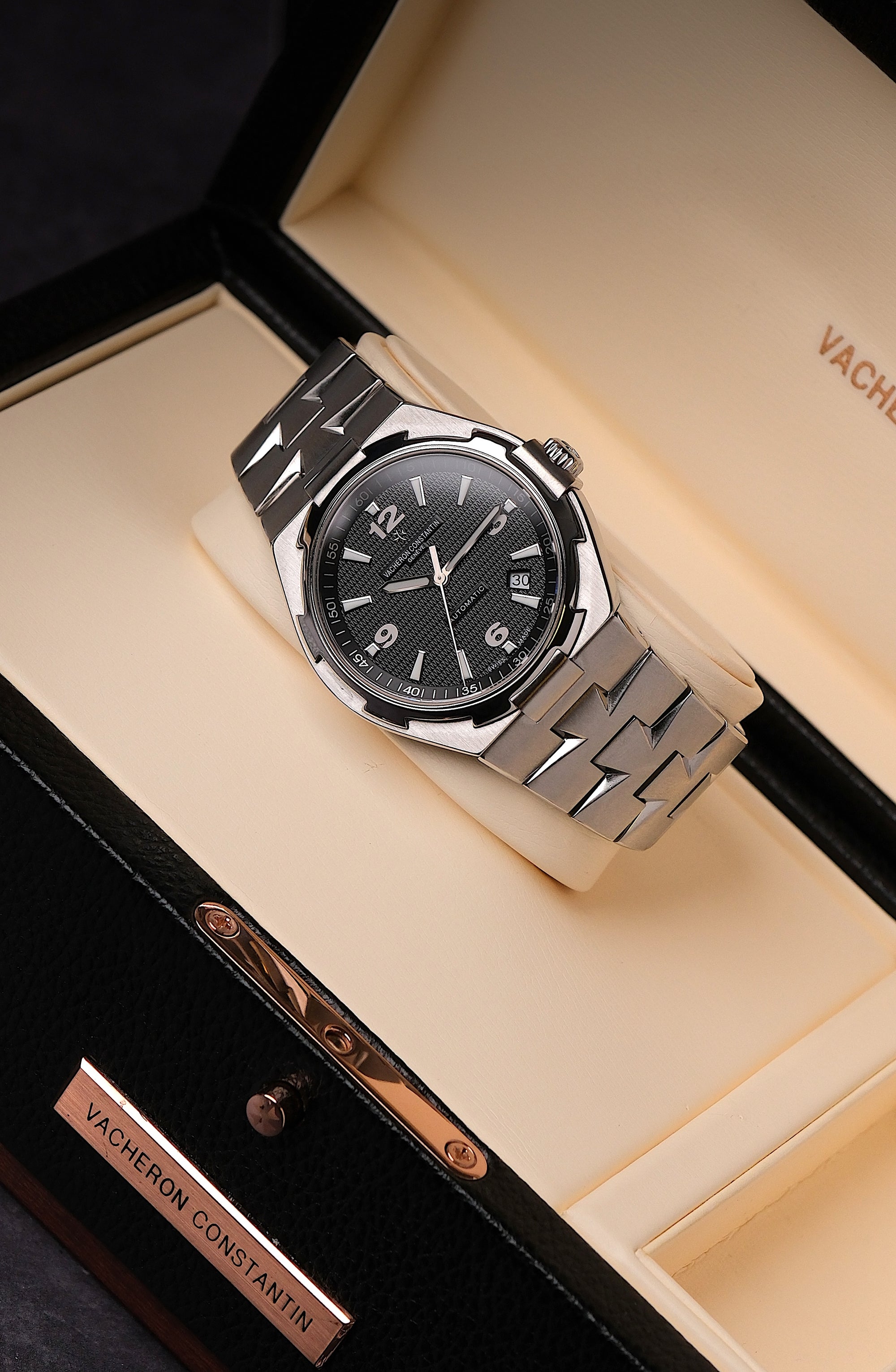 Vacheron Constantin Overseas 47040 Black Dial - Extract from the Archives (2005)